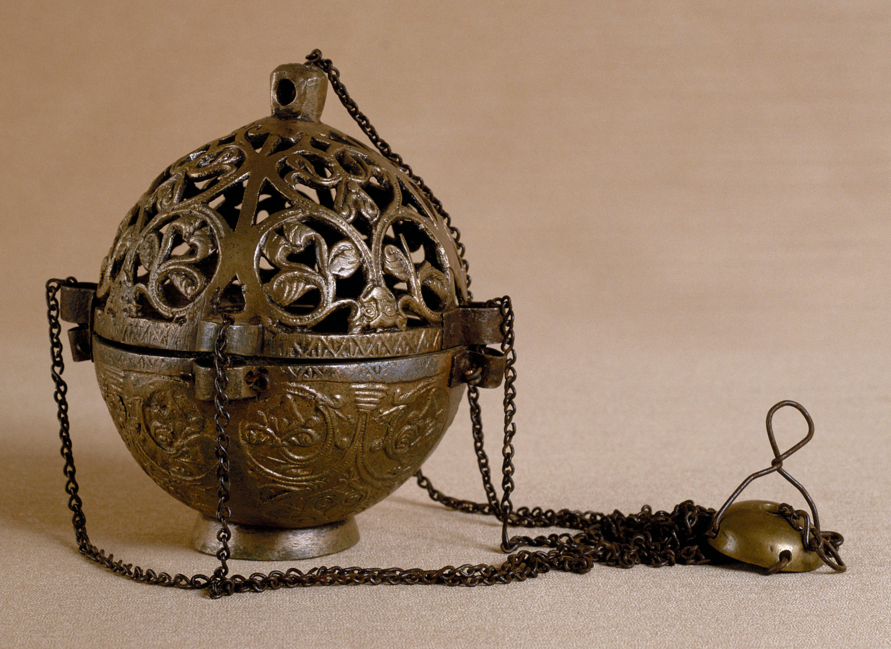 image for: Anònim - Encenser - Finals del segle XII
