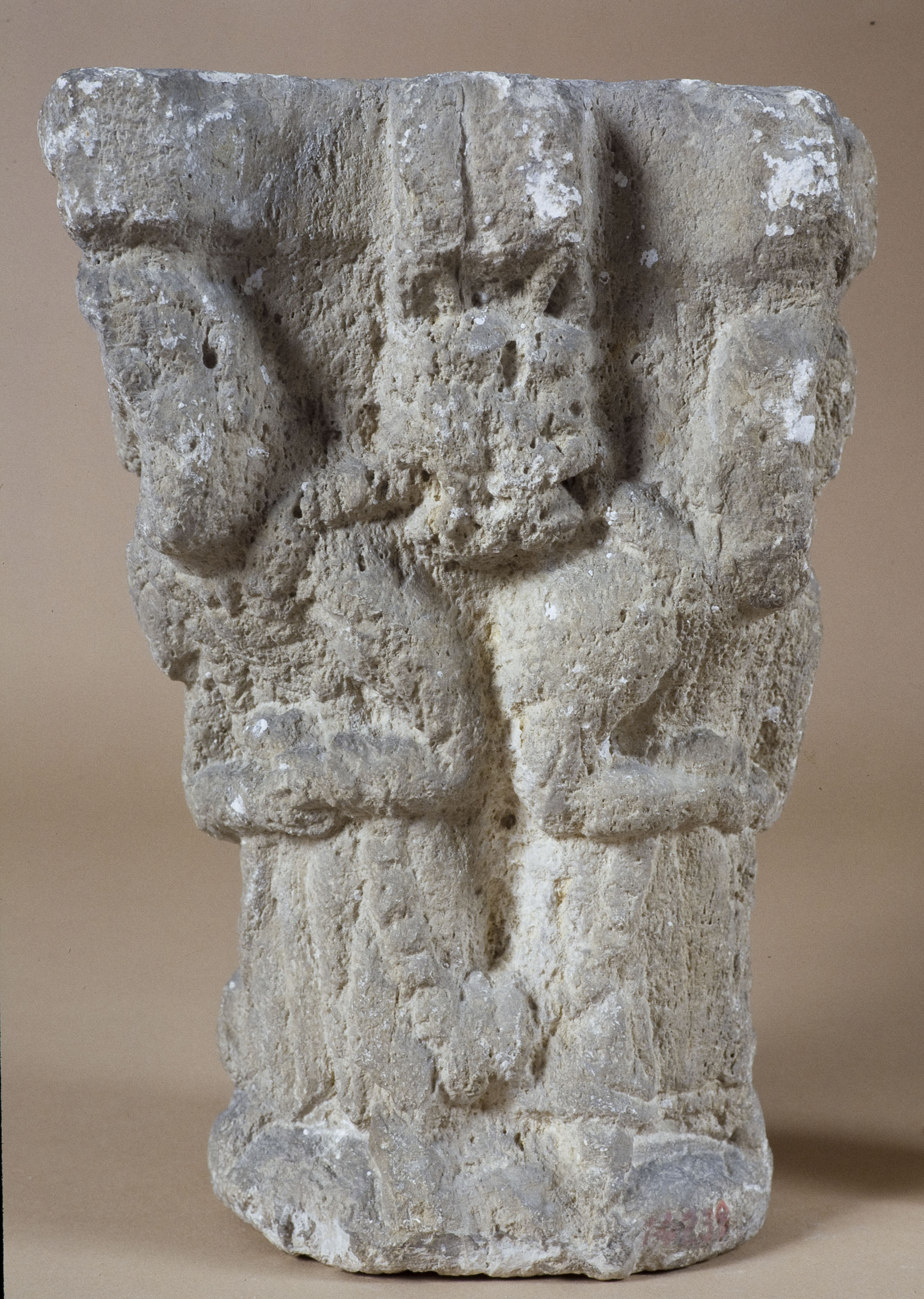 image for: Anònim - Capitell de Sant Pere de Besalú - Cap a 1200 [2]