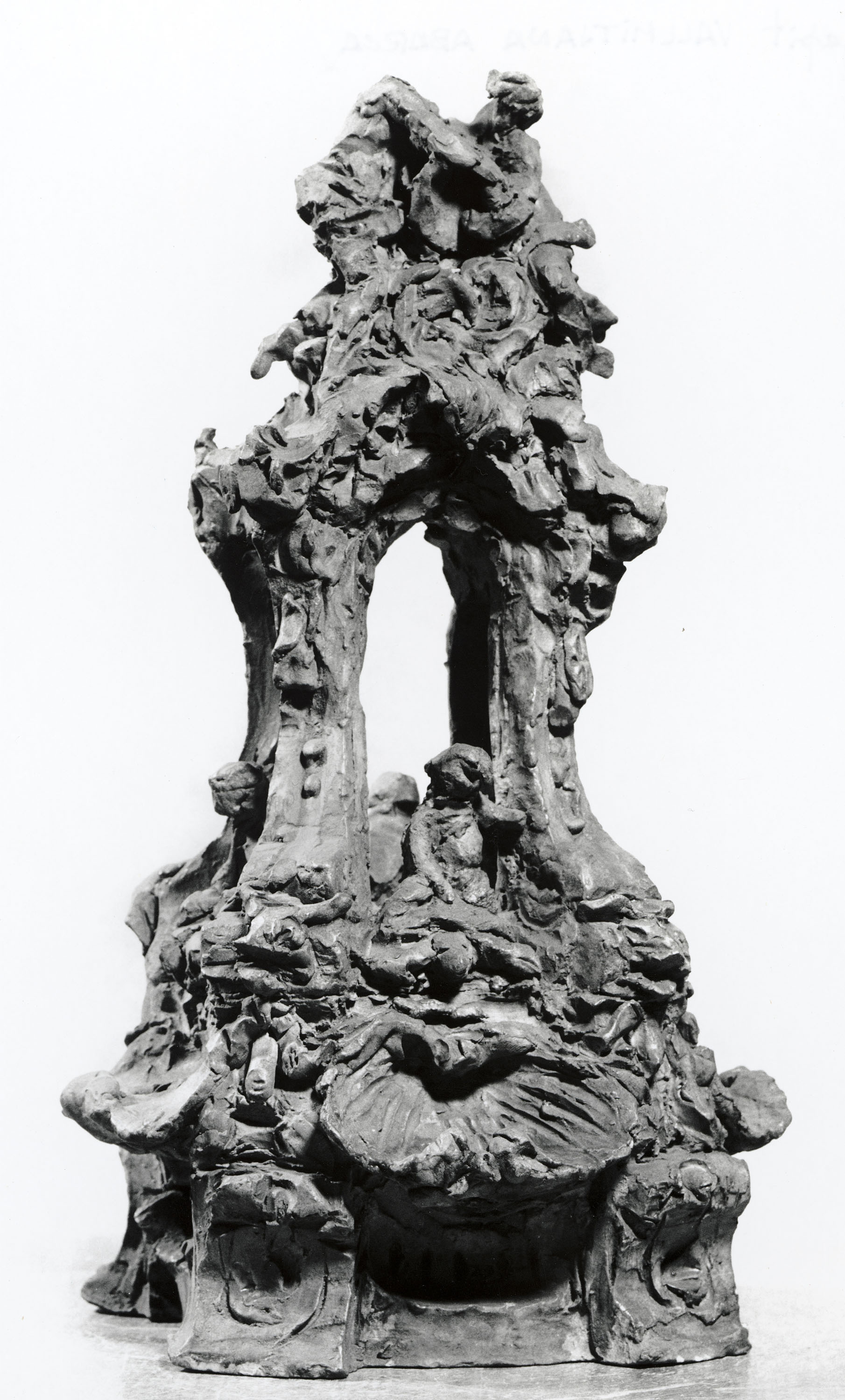 image for: Agapit Vallmitjana Abarca - Projecte per a font urbana - Cap a 1890-1915