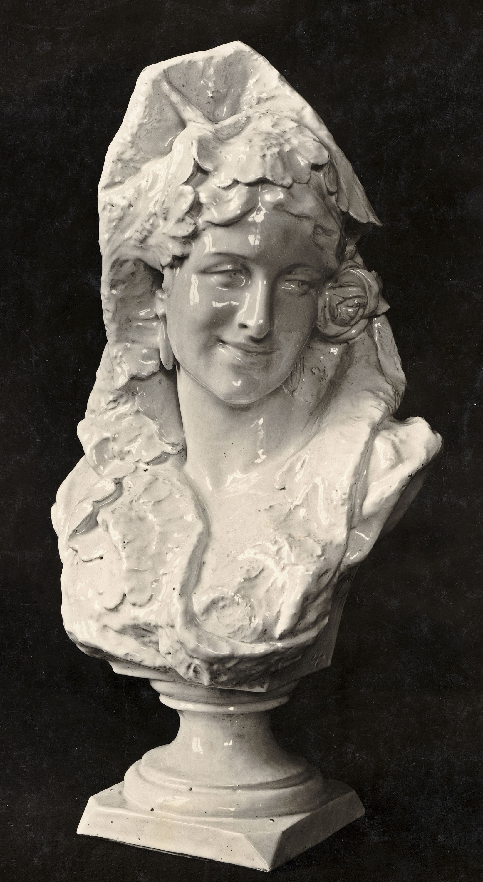 image for: Venanci Vallmitjana - Maja - Cap a 1890-1896