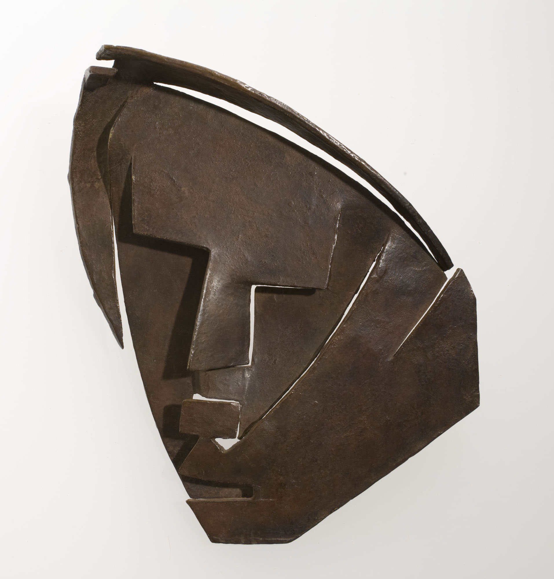 image for: Juli González - Petita màscara retallada de la Montserrat - 1930-1933