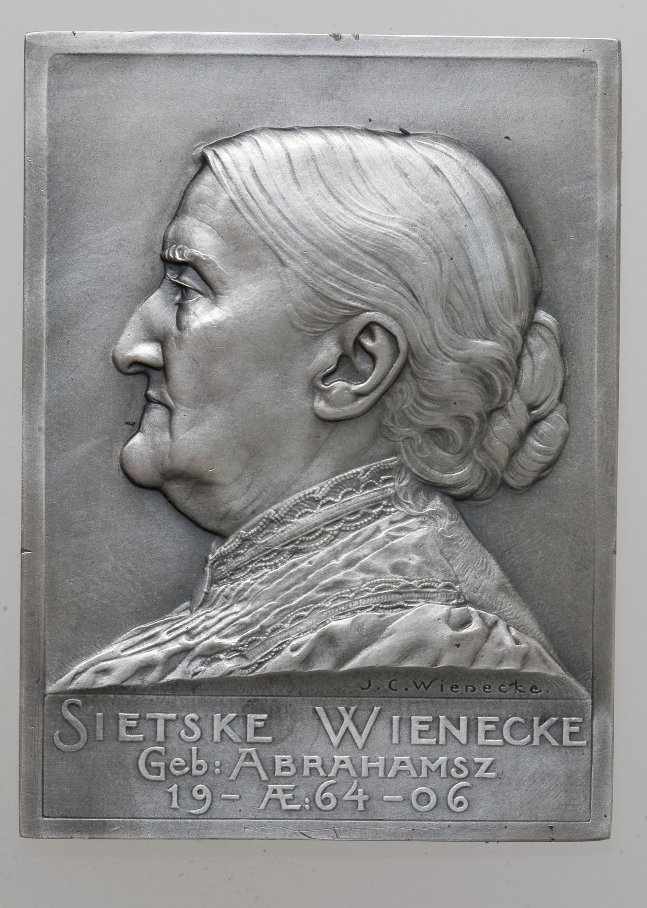 image for: Johann Cornelius Wienecke - A Sietske Wienecke, mare de l&#039;artista - 1906