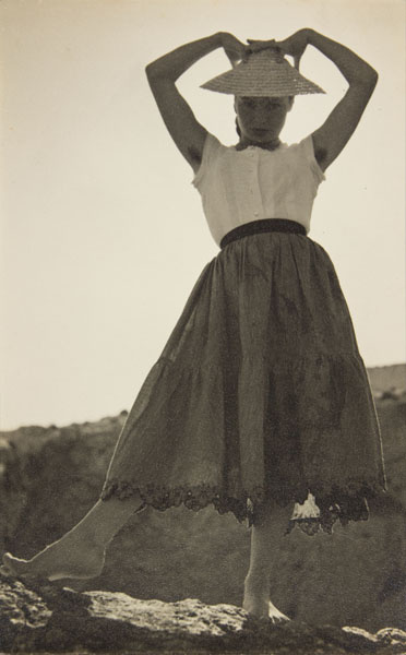 image for: Oriol Maspons - Sense títol - Cap a 1954