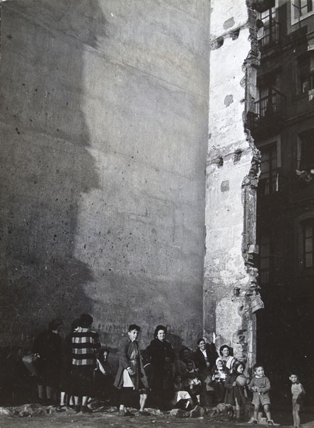 image for: Oriol Maspons - Sense títol - Cap a 1952-1960