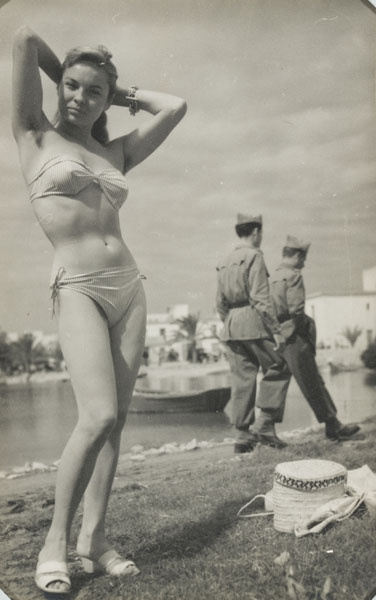 image for: Oriol Maspons - Monique, primer biquini d&#039;Eivissa - 1953