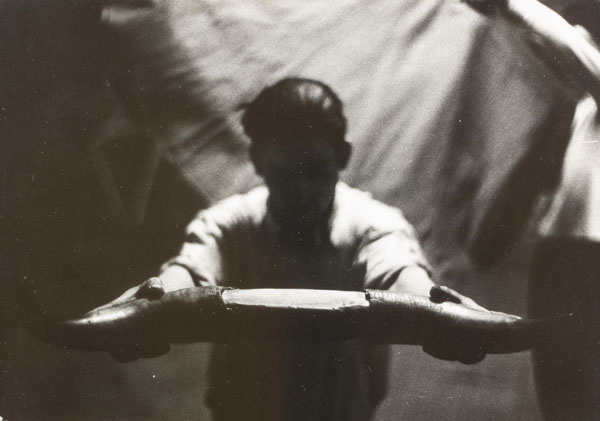 image for: Oriol Maspons - Fotografia per al llibre «Toreo de salón. Farsa con acompañamiento de clamor y murga», de Camilo José Cela - Cap a 1958-1962