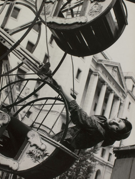 image for: Oriol Maspons - Sense títol [Germaine Blondel] - Setembre de 1959