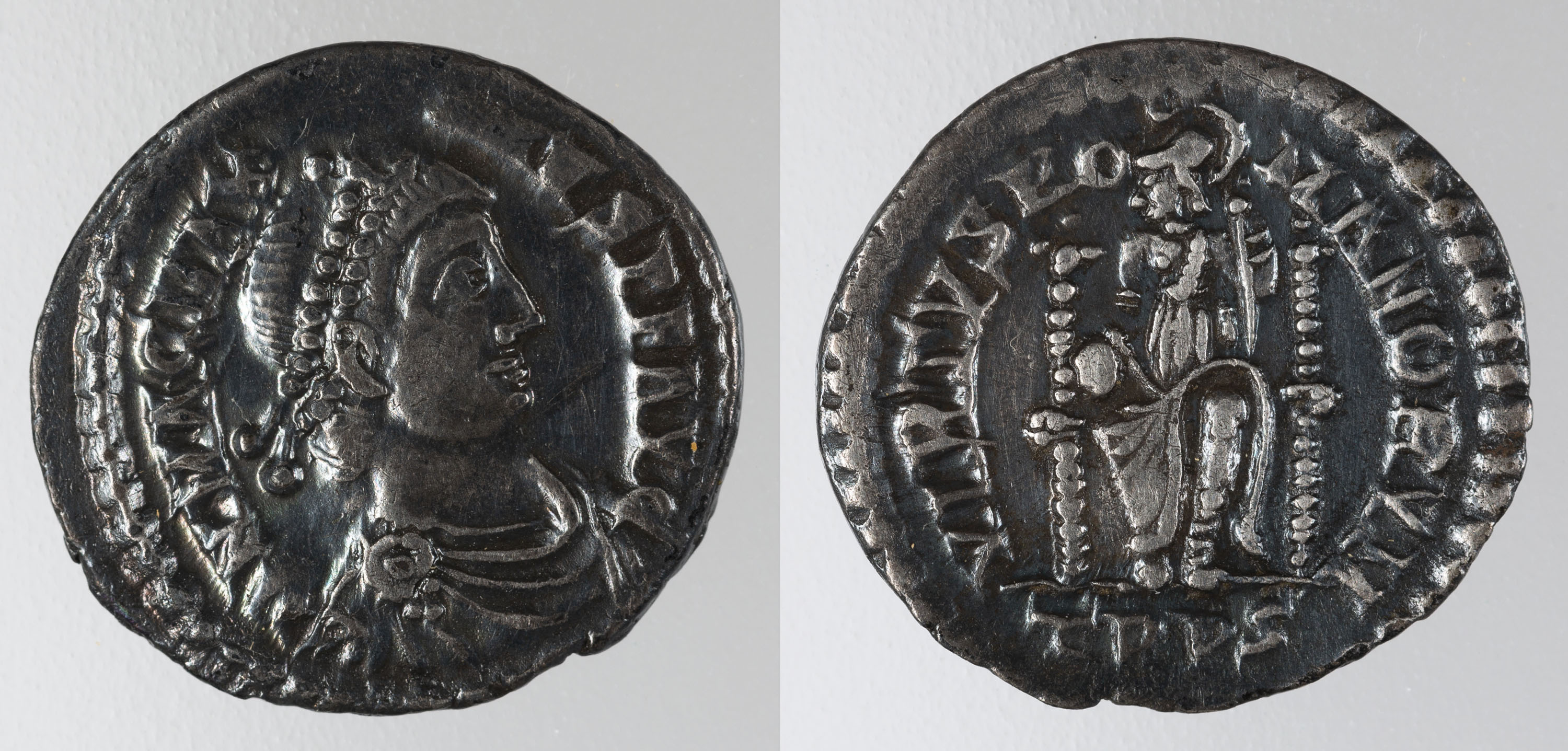 image for: Magne Màxim - Silíqua de Treveris - 383-388