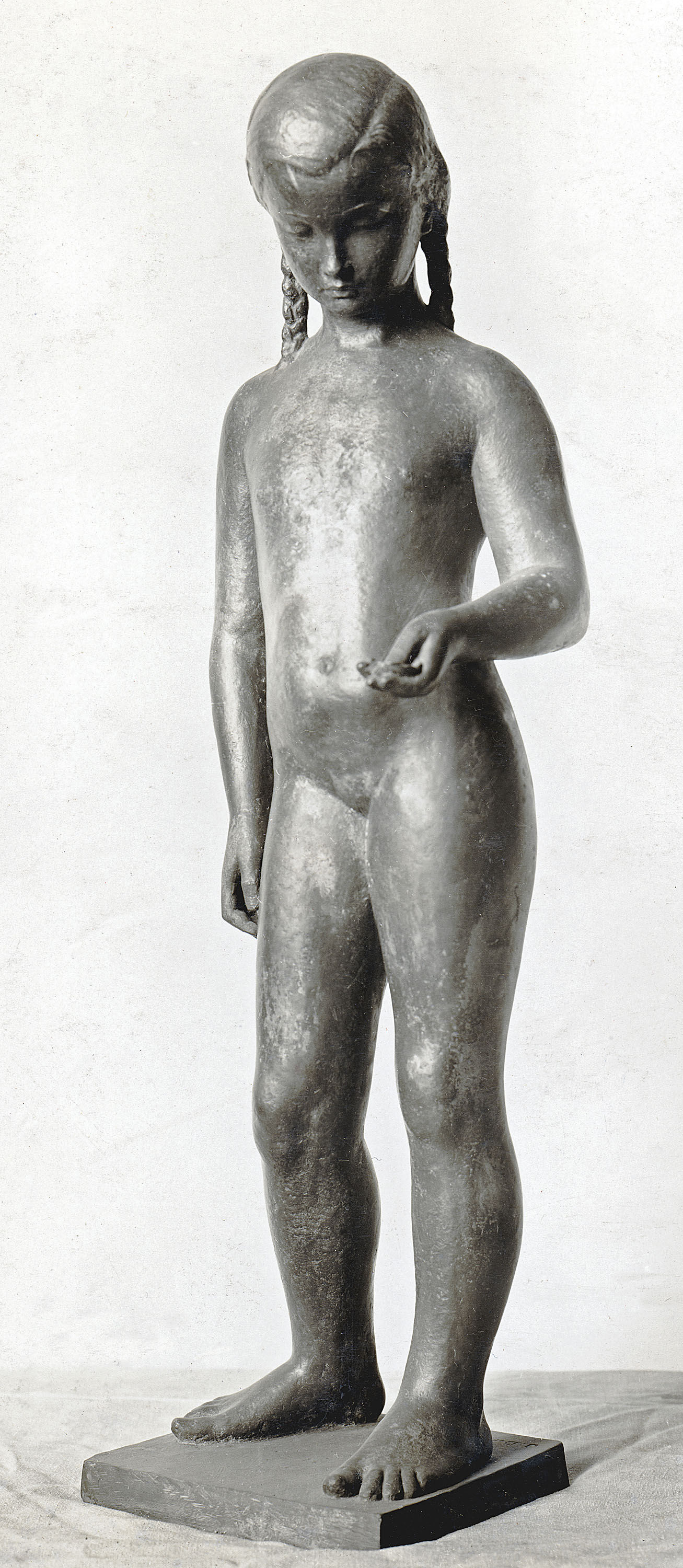 image for: Jaume Duran - La nena de la petxina - Cap a 1942