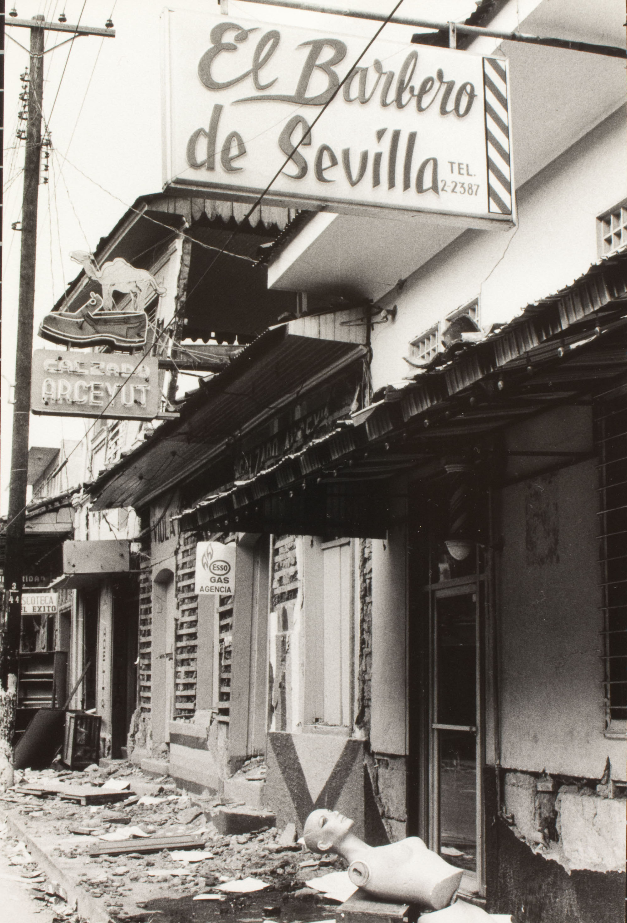 image for: Oriol Maspons - Terratrèmol de Managua (Nicaragua) - 1972