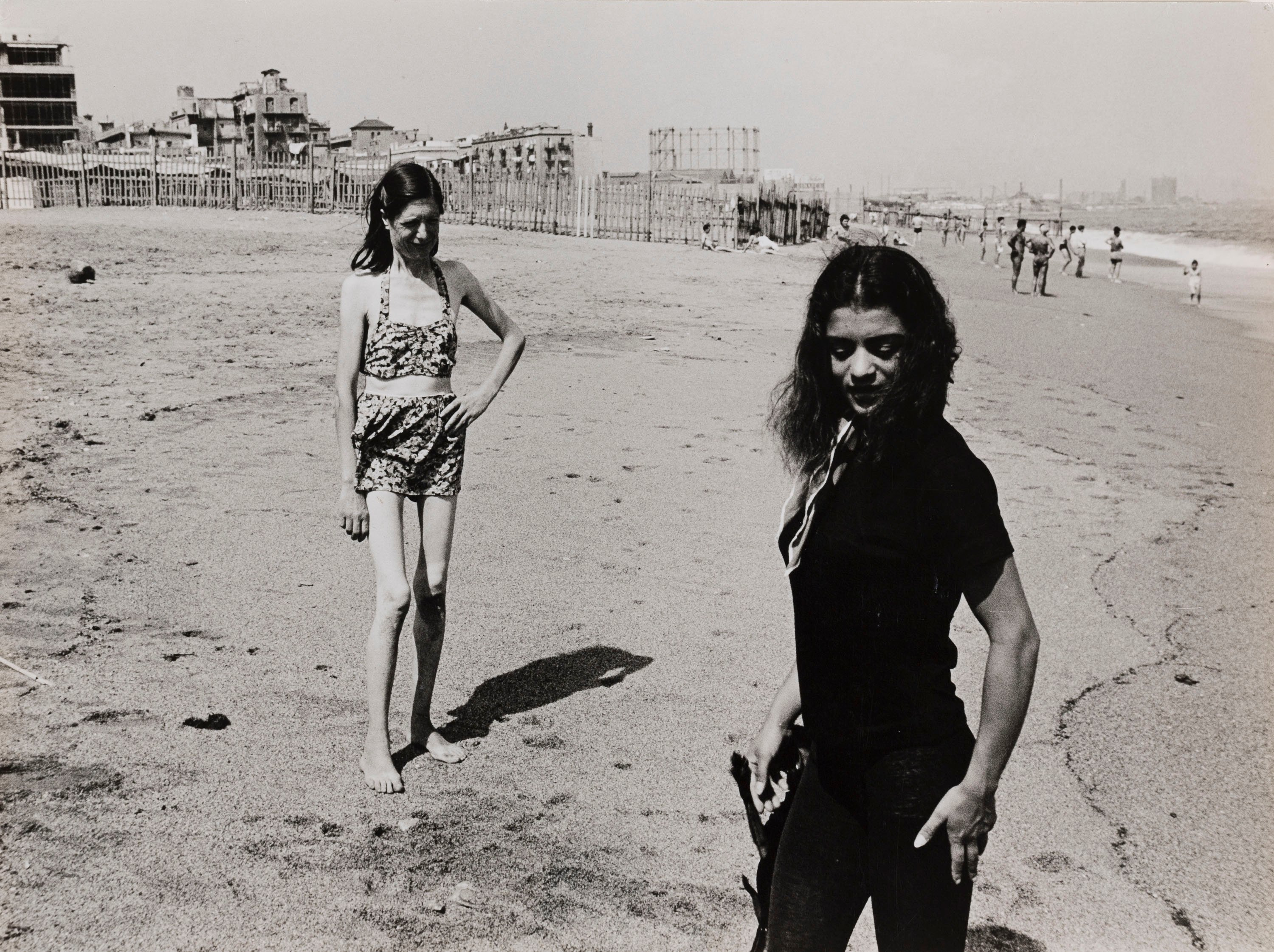 image for: Oriol Maspons - Sense títol (La Chunga, platja del Somorrostro, Barcelona) - 1958