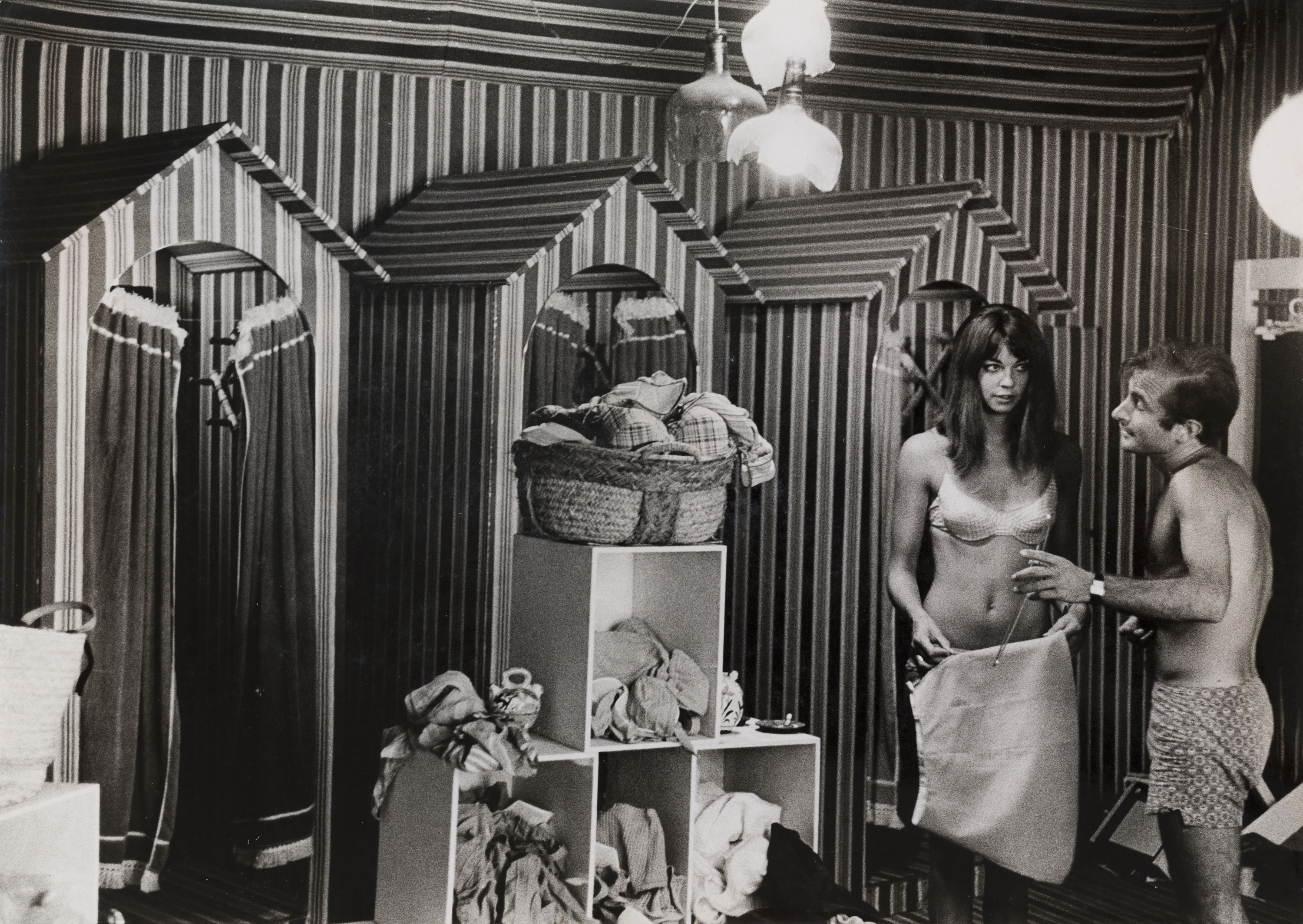 image for: Oriol Maspons - Sense títol (Boutique Renoma, Cadaqués) - Cap a 1966