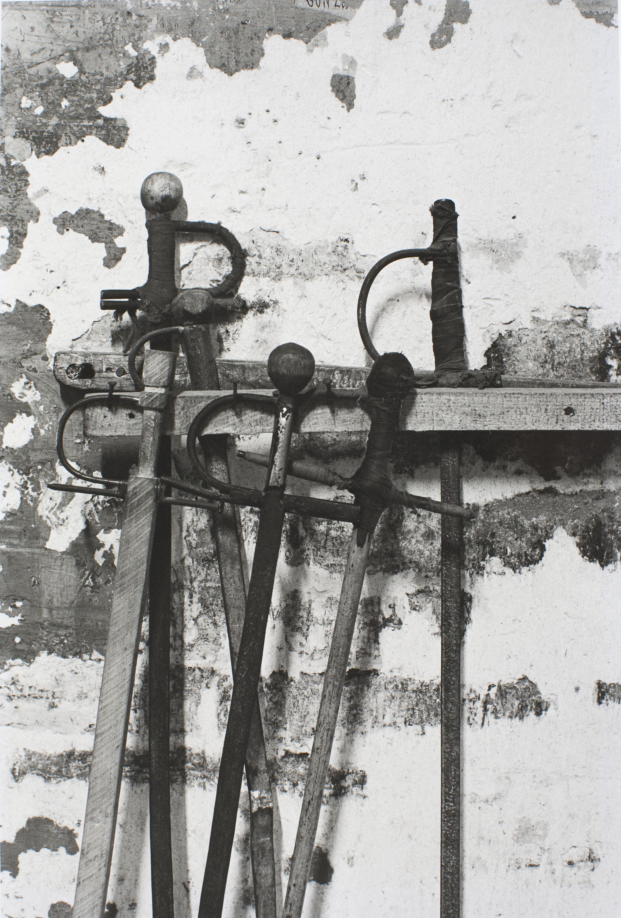 image for: Oriol Maspons - Fotografia per al llibre «Toreo de salón. Farsa con acompañamiento de clamor y murga», de Camilo José Cela - 1962 (tiratge posterior)