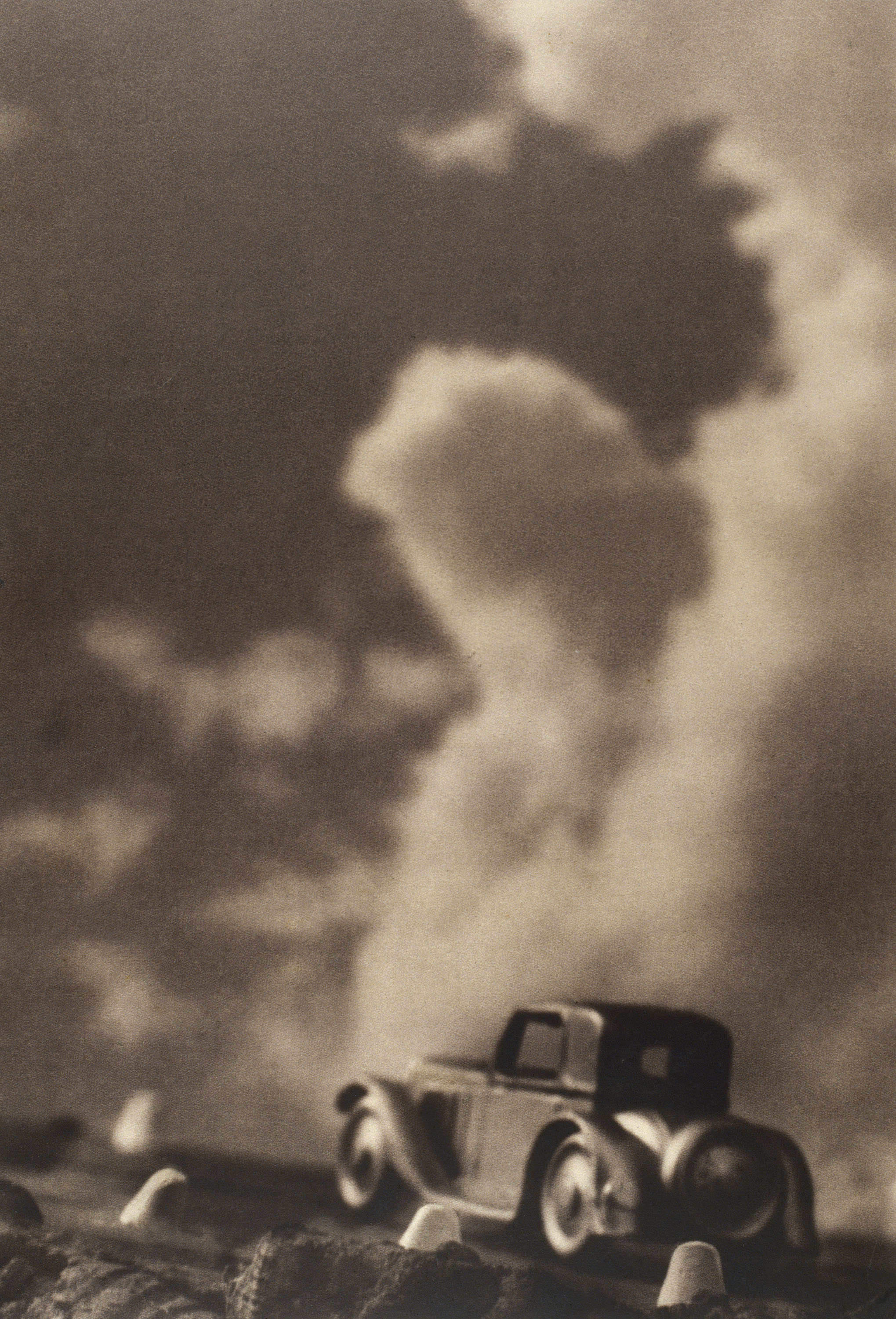 image for: Antoni Arissa - En el cim - 1933