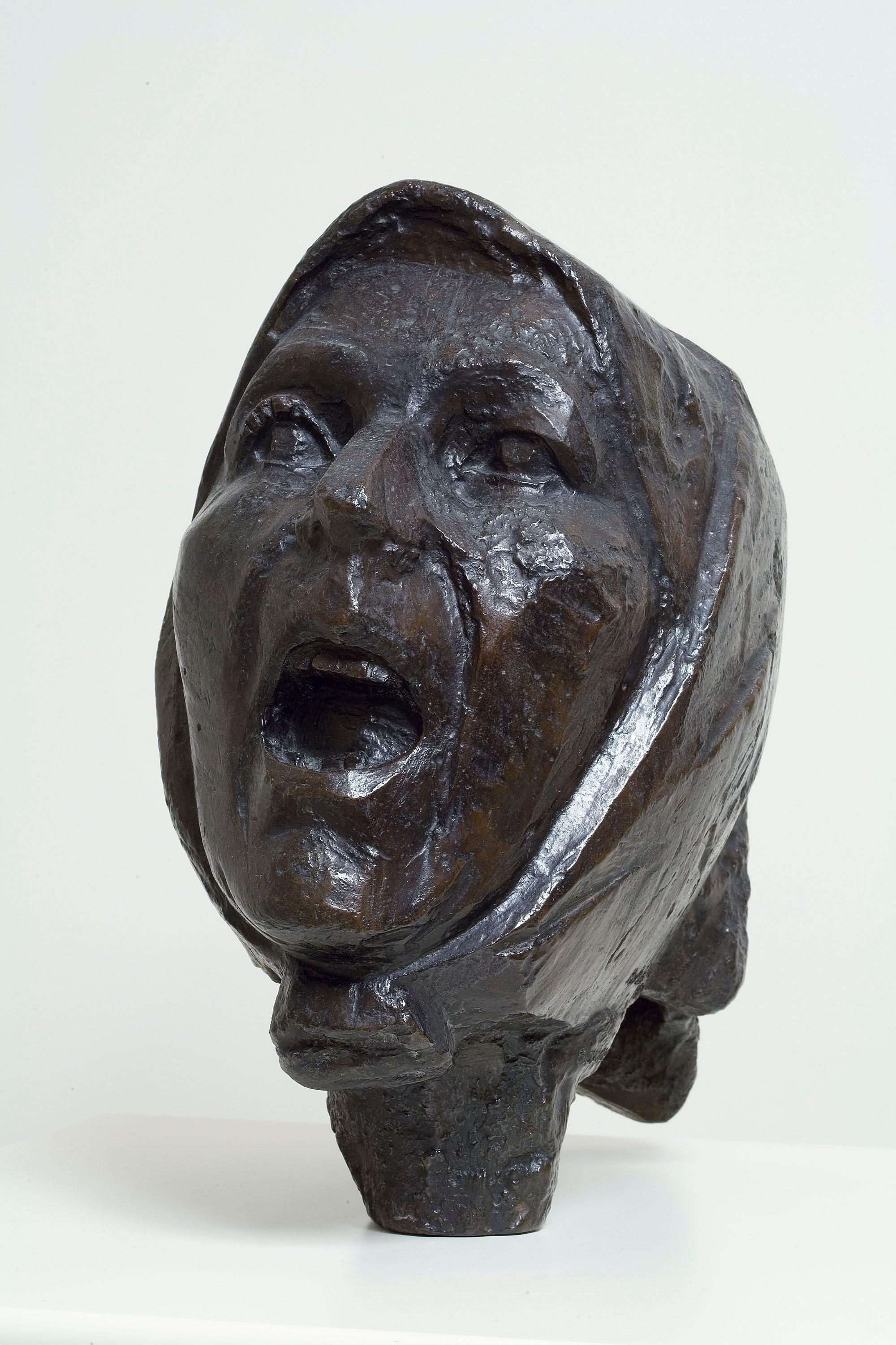 image for: Juli González - Cap de la Montserrat cridant - Cap a 1942