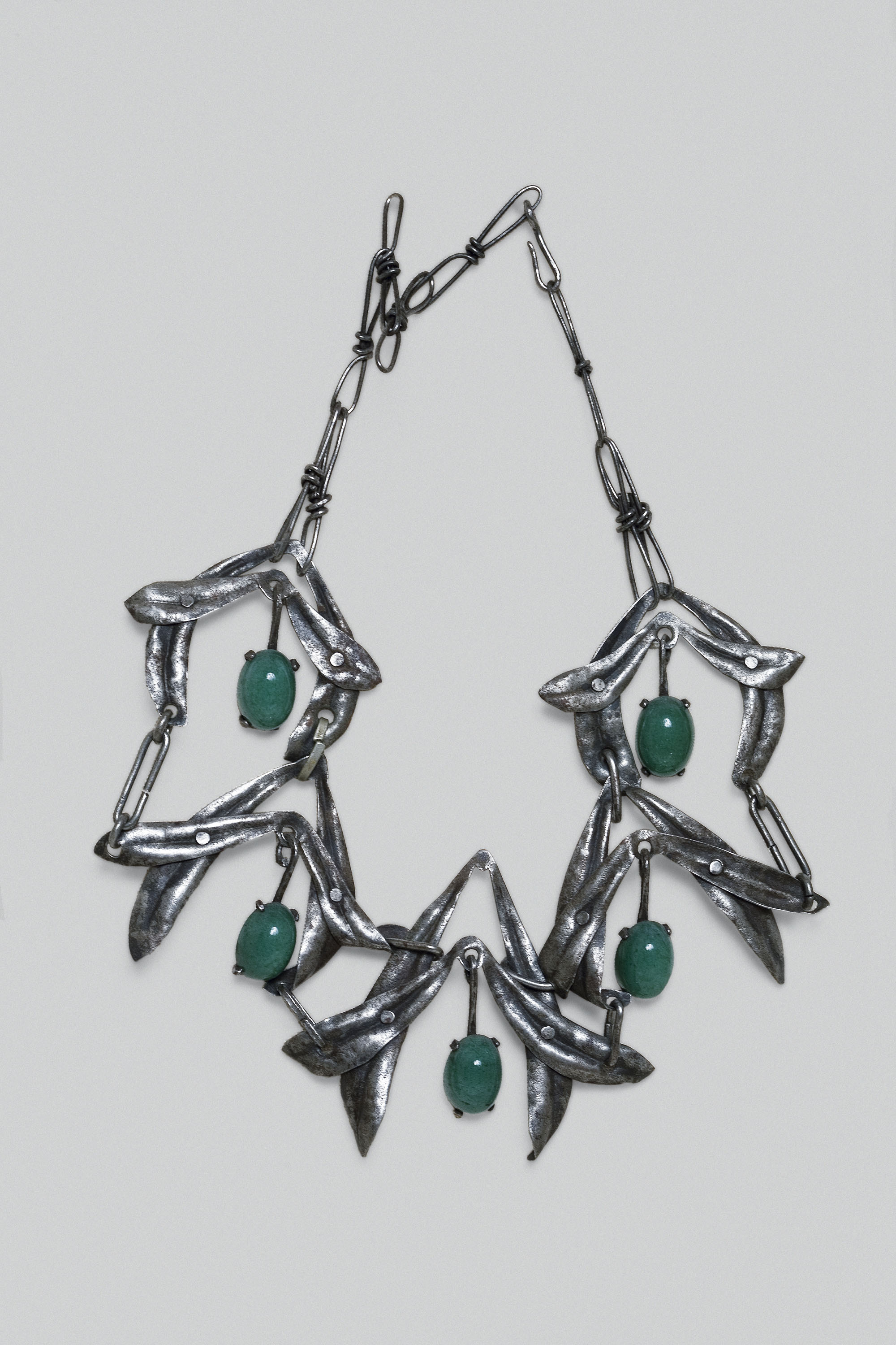 image for: Juli González - Collaret - Cap a 1916-1925