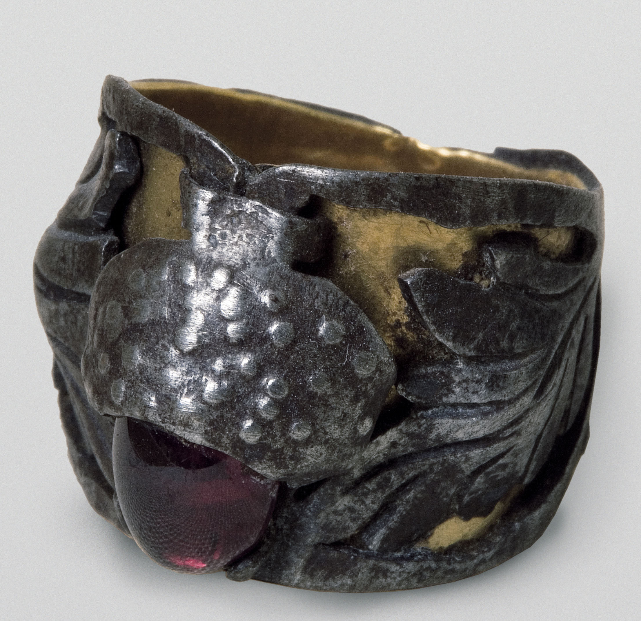image for: Juli González - Anell núm. 3 - Cap a 1914-1925