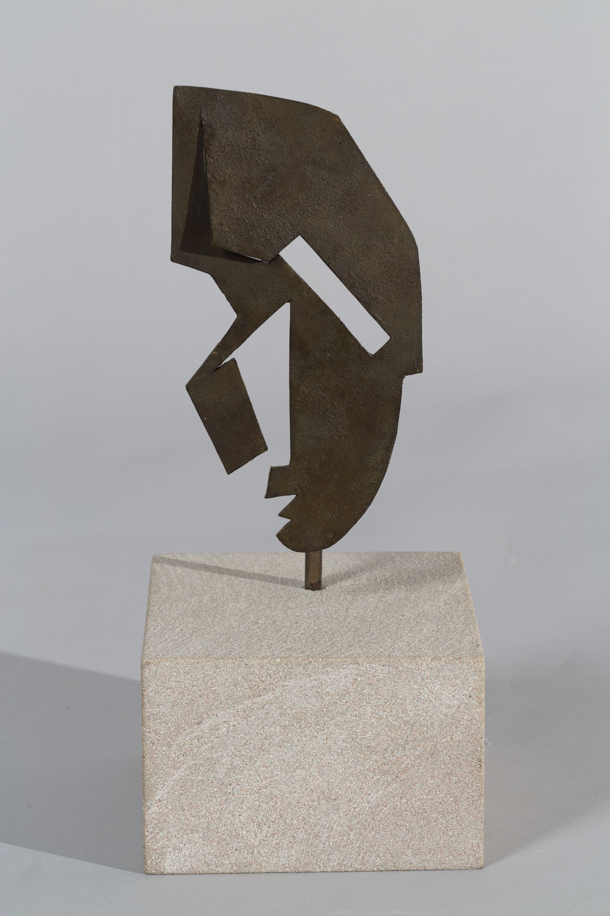image for: Juli González - Petita màscara airejada - Cap a 1932-1933