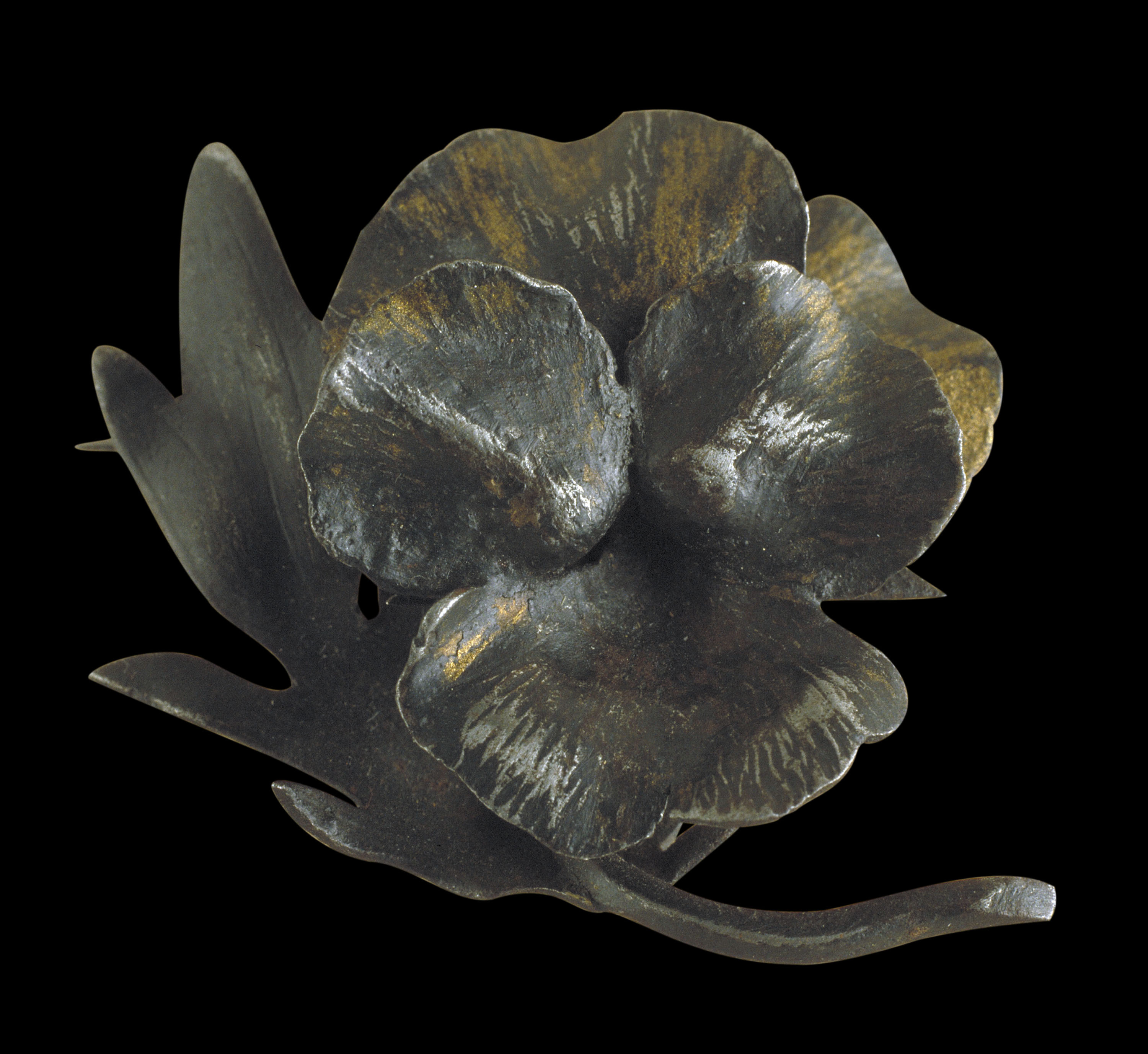 image for: Juli González - Fermall amb una flor - Cap a 1914-1925