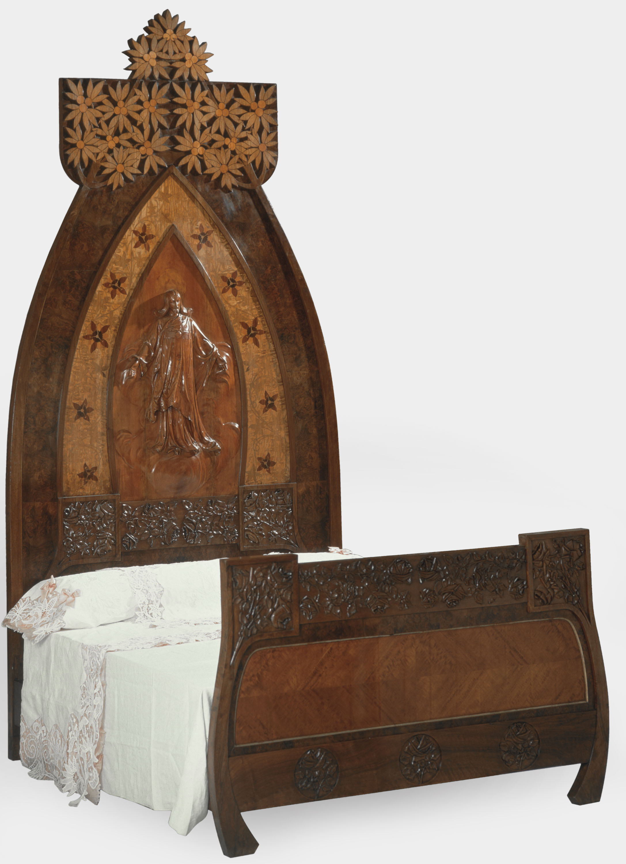 image for: Gaspar Homar - Llit amb capçal amb el Sagrat Cor - 1904