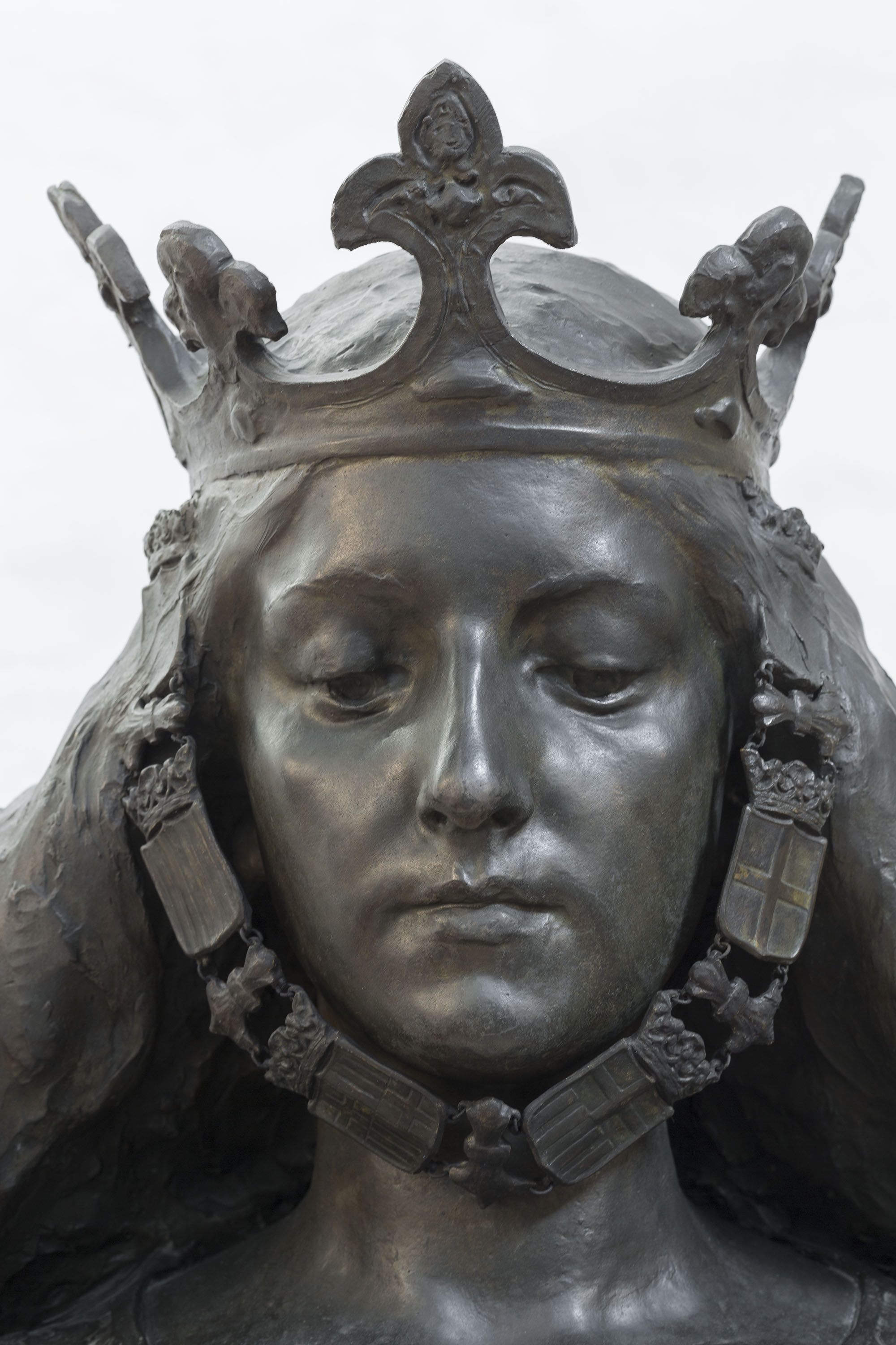 image for: Eusebi Arnau - Bust de matrona representant Barcelona - 1897 [2]