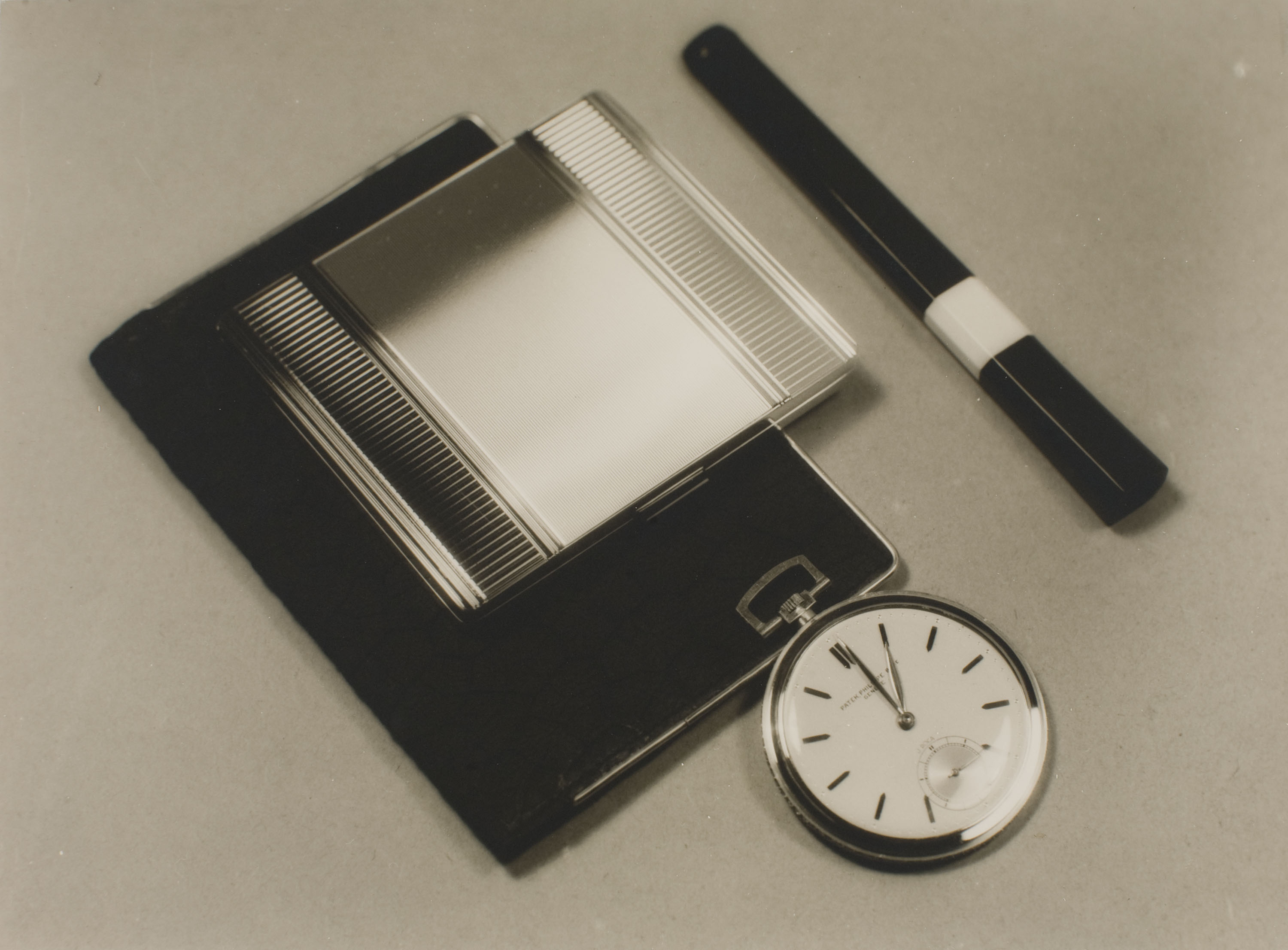 image for: Josep Sala Campàs - Fotografia publicitària per a Joieria Roca  - 1930-1939