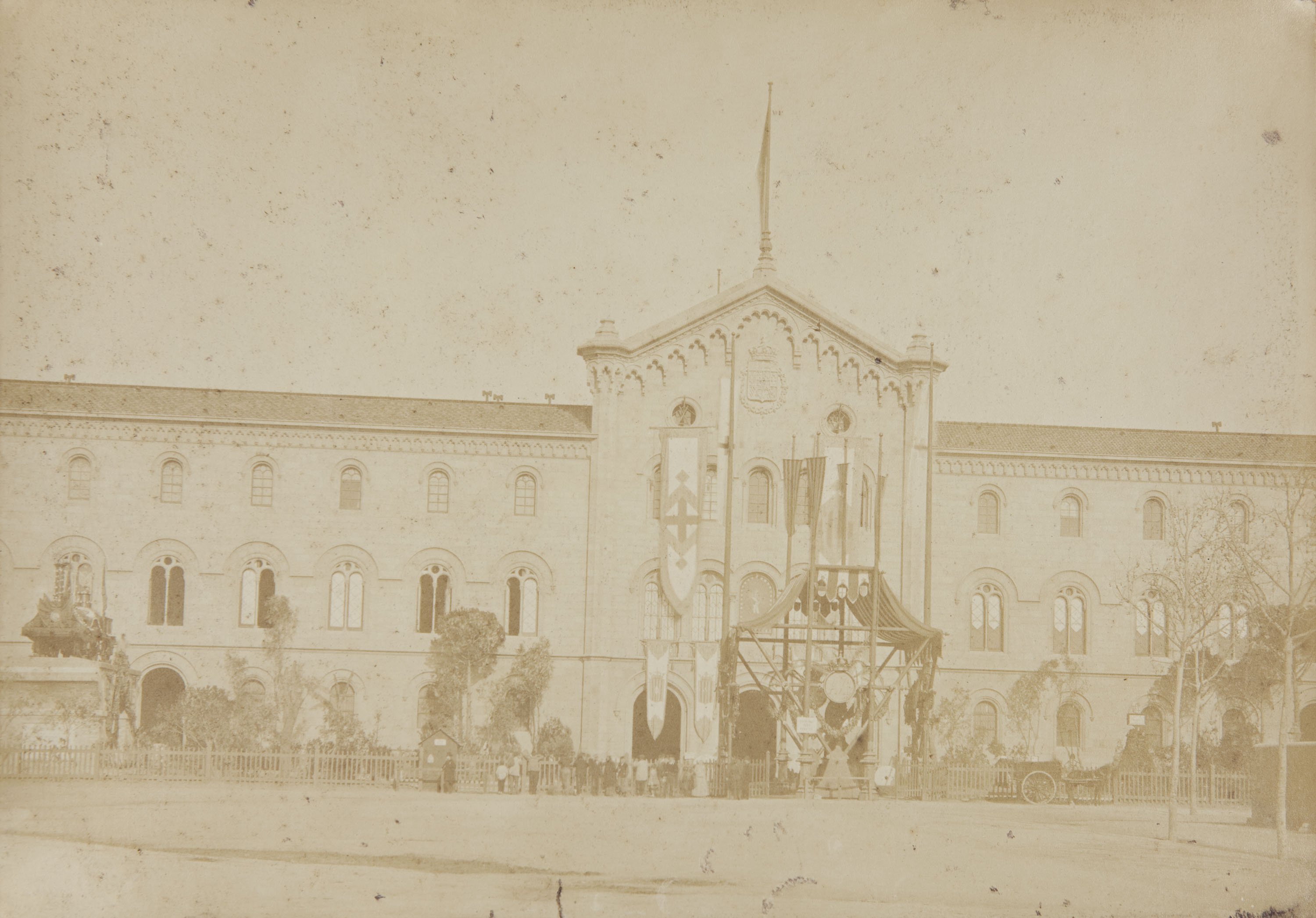 image for: Joan Martí  - Vista general exterior [de la Universitat de Barcelona] - 1877