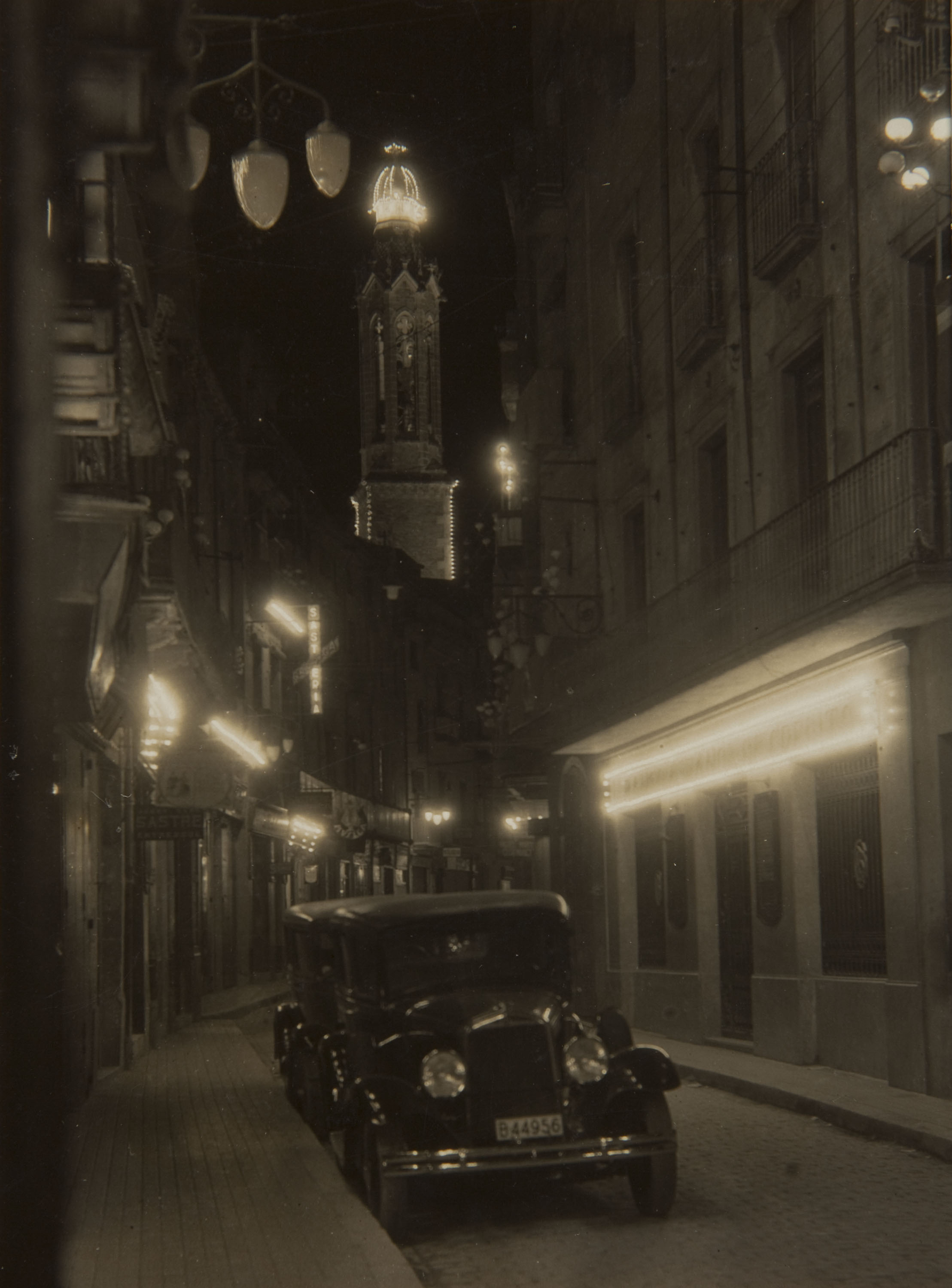 image for: Pere Català Pic - Il·luminacions públiques. Bon gust, fantasia, enlluernament... - 1931