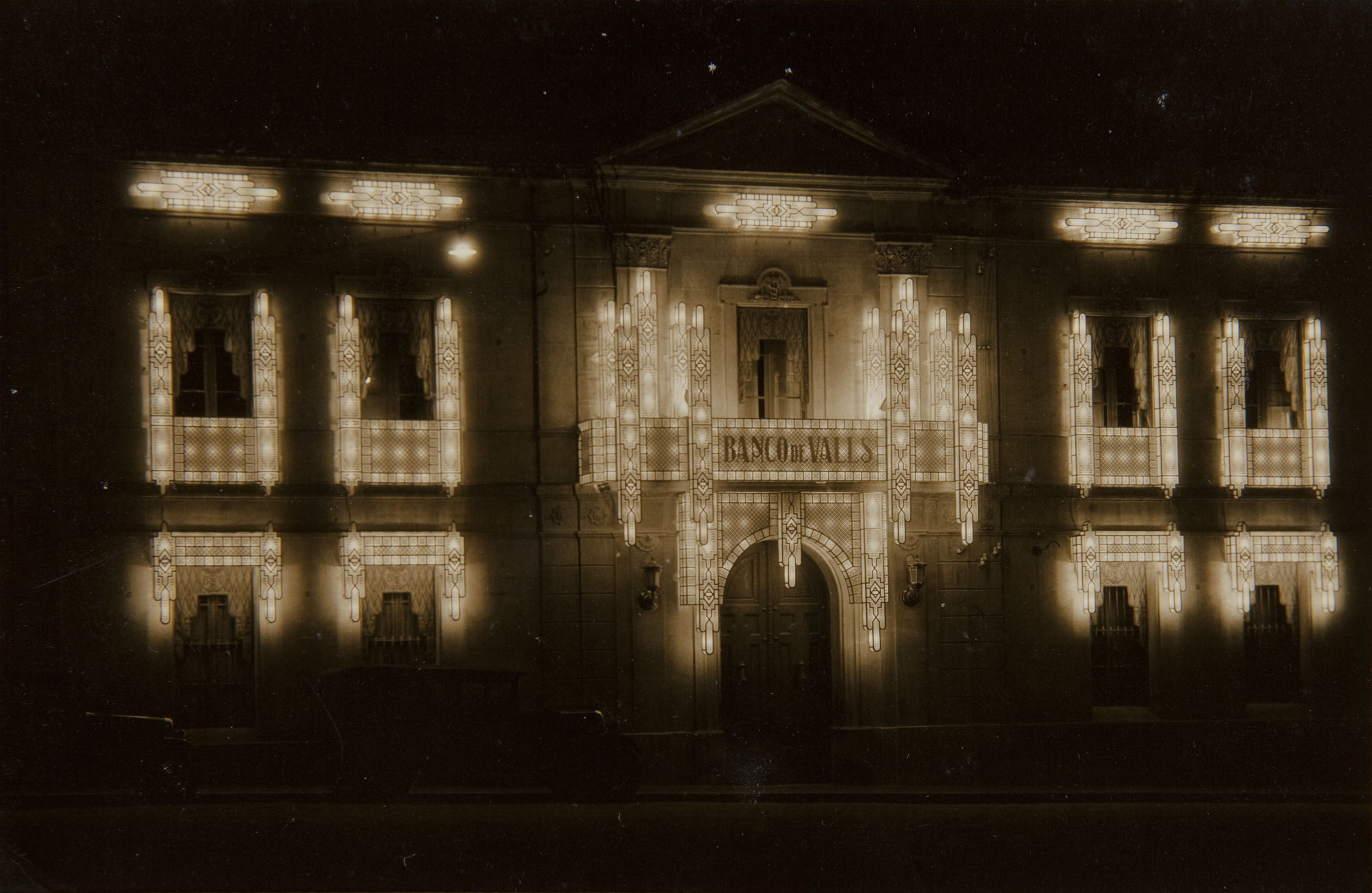image for: Pere Català Pic - Més il·luminacions. Màgics efectes de llum i color - 1931