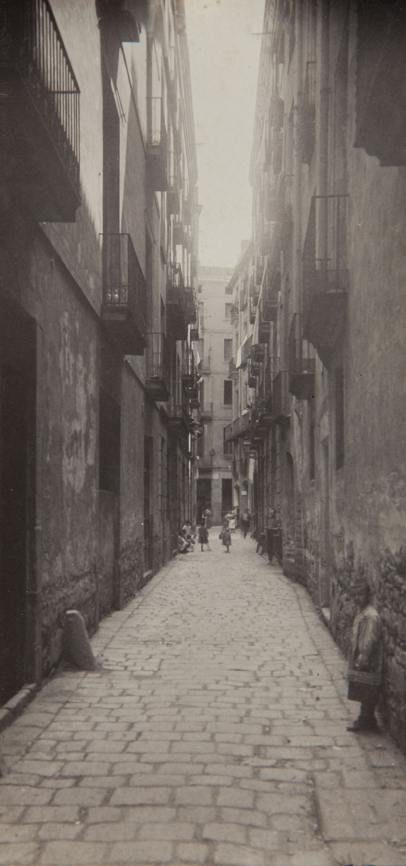 image for: Adolf Mas  - Carrer Arc d&#039;Isern - Anterior a 1911