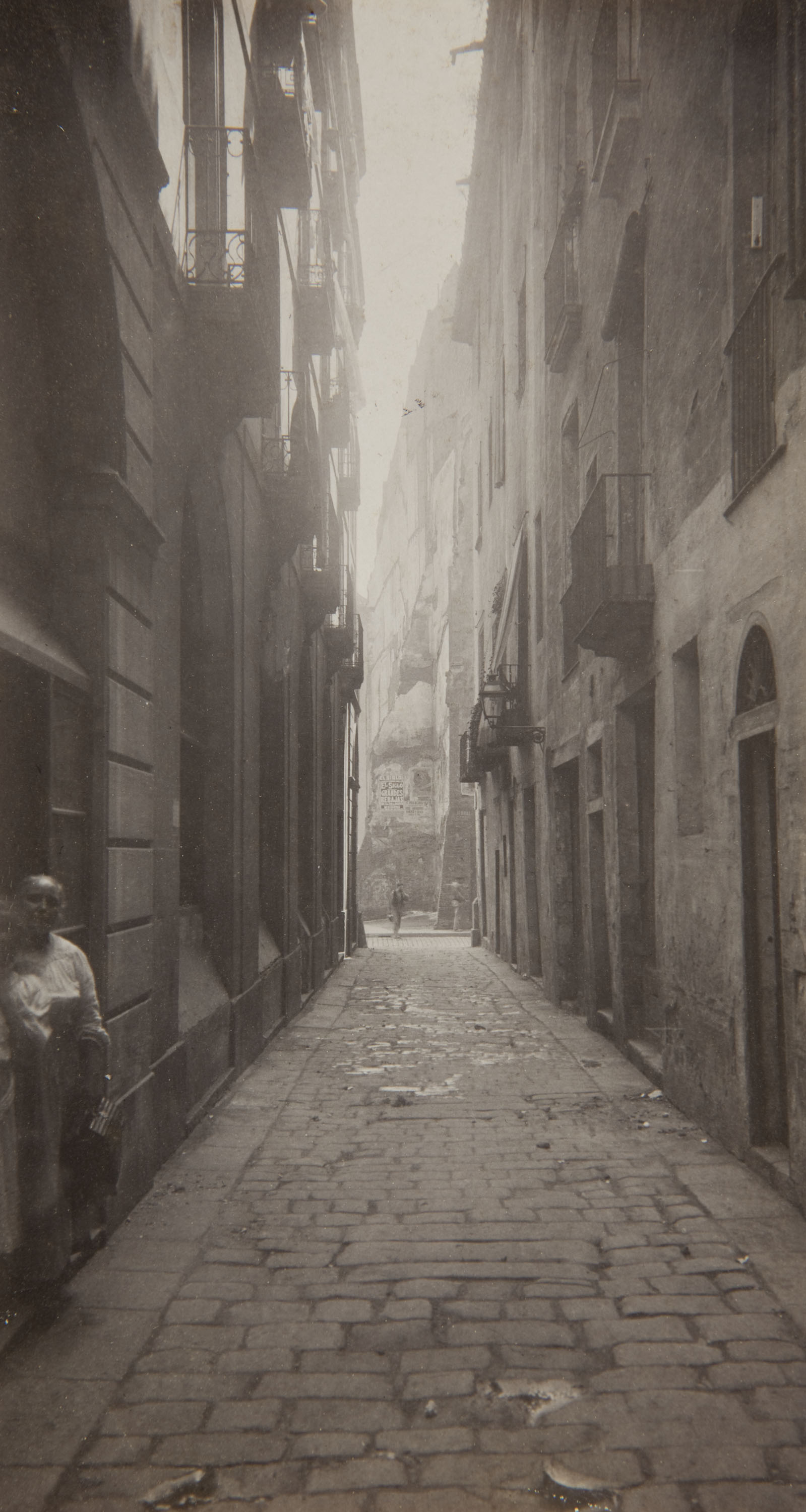 image for: Adolf Mas  - Carrer de la Bomba - Anterior a 1911