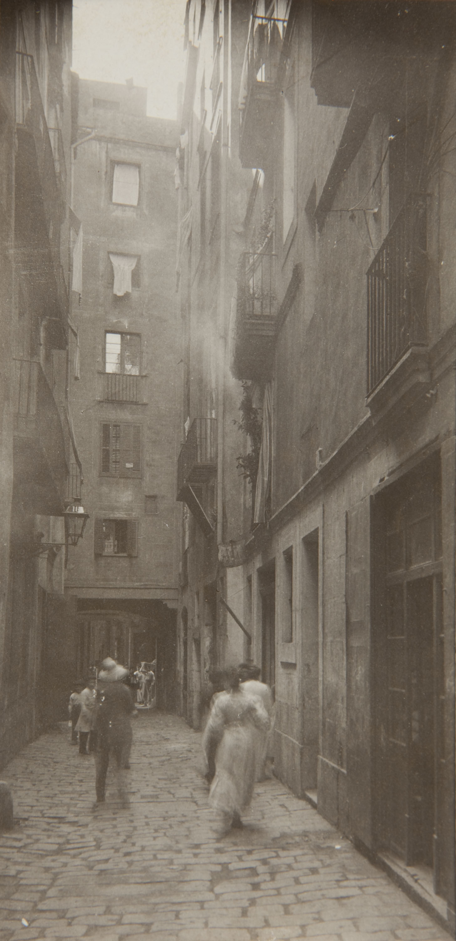 image for: Adolf Mas  - Carrer de l&#039;Arc de Sant Onofre - Anterior a 1911