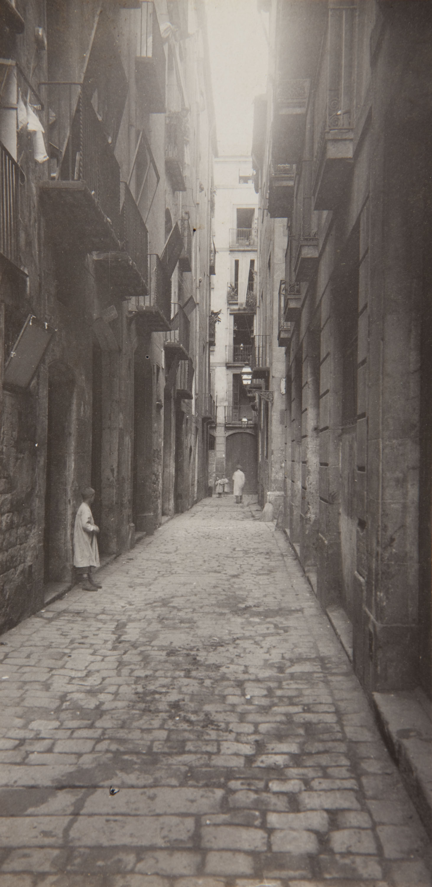 image for: Adolf Mas  - Carrer de Jupí - Anterior a 1911