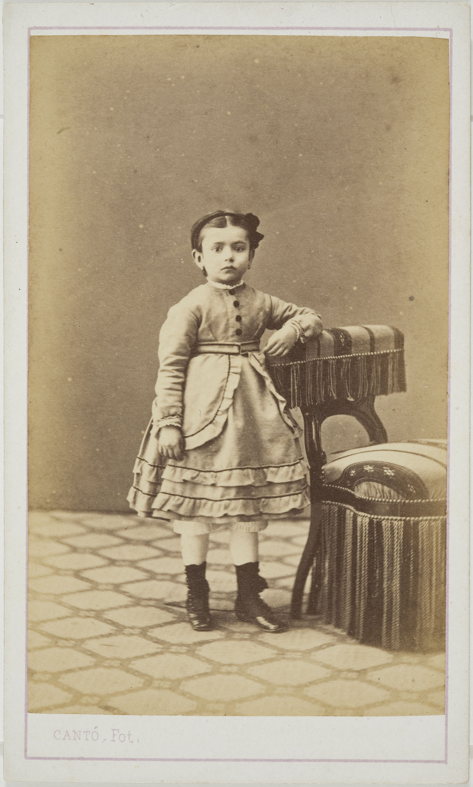image for: Cantó y Cía. Barcelona - Retrat de nena - Cap a 1860