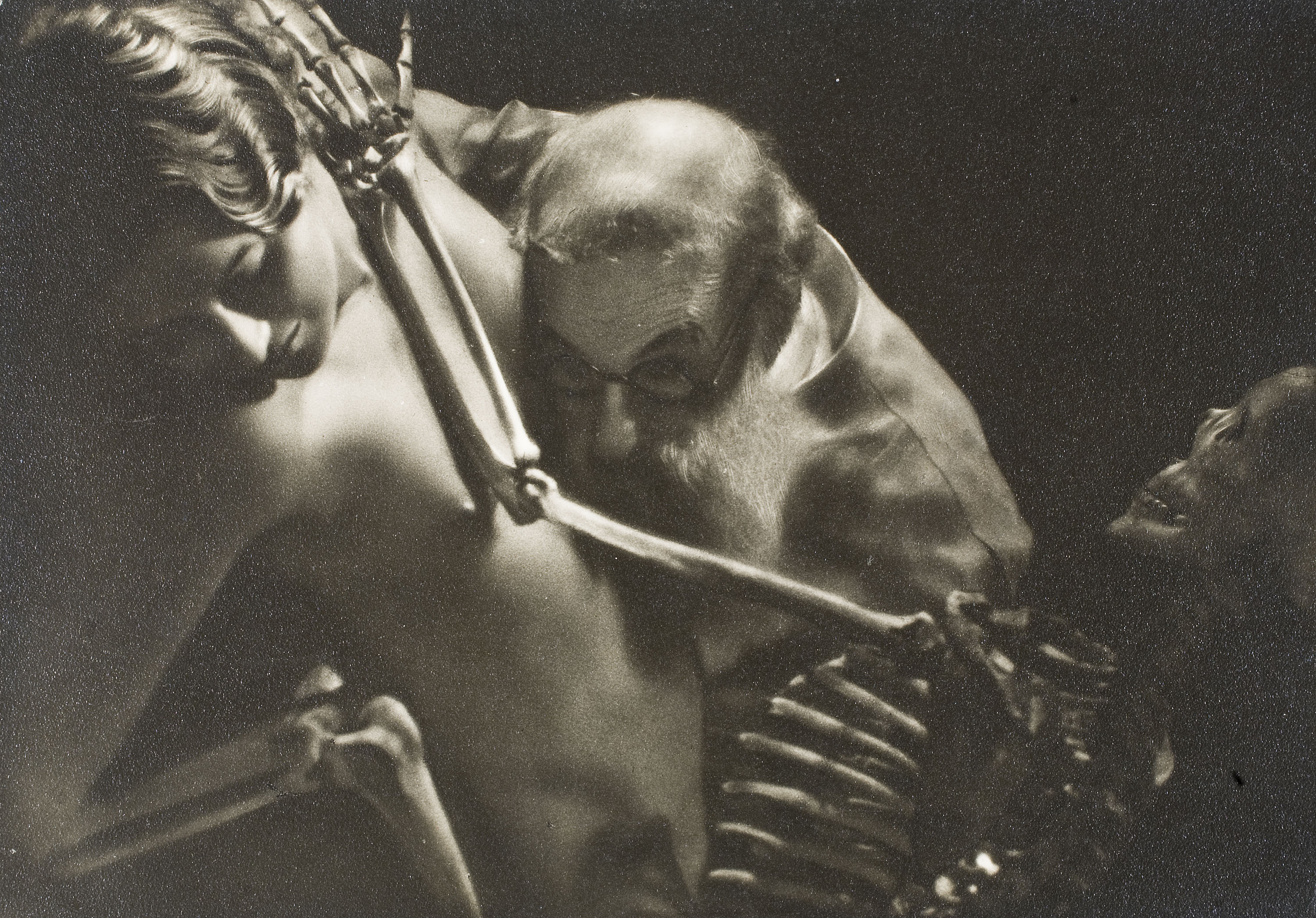image for: Josep Masana - Entre la vida y la muerte (III) - Entre 1920-1940