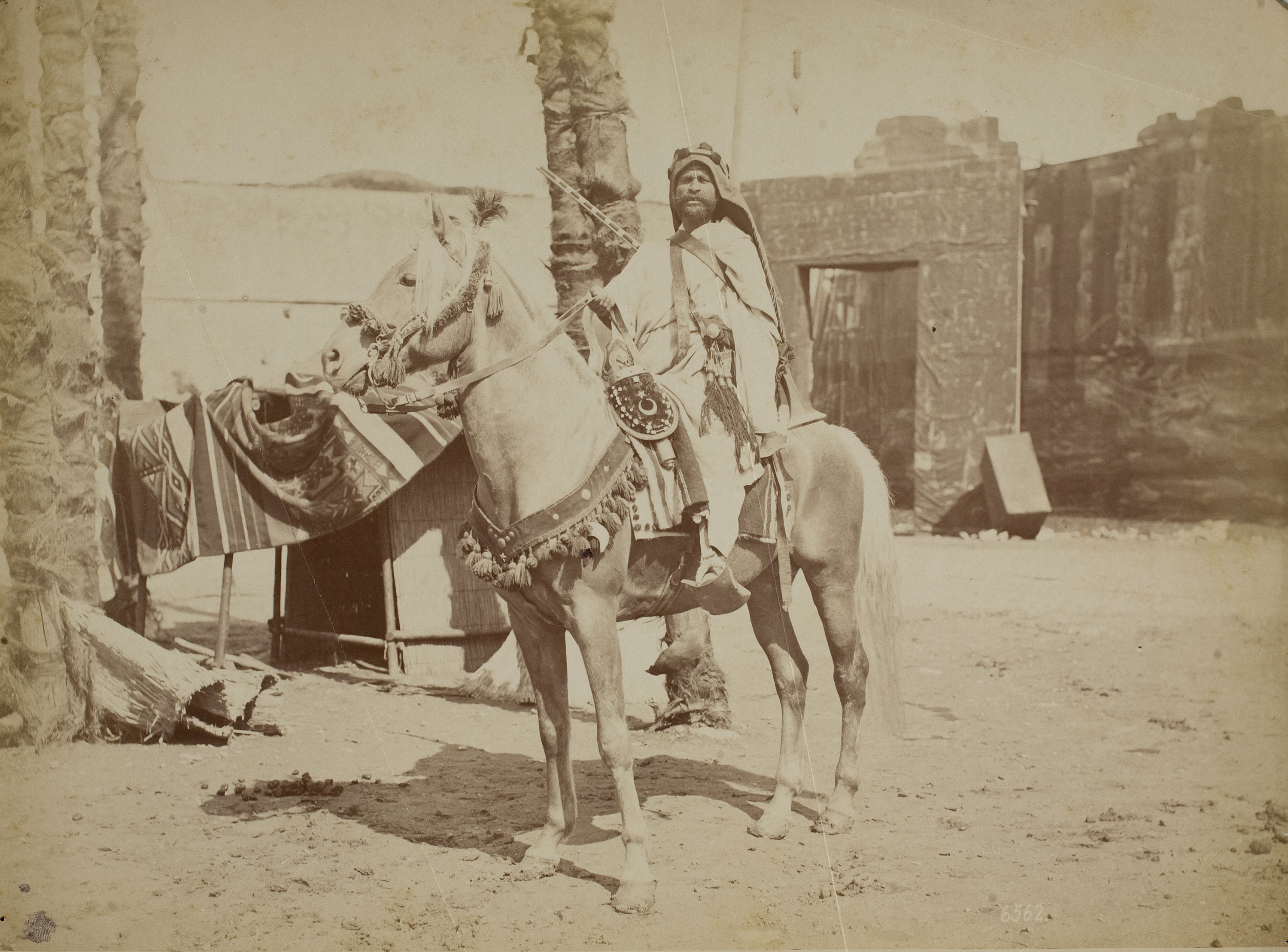 image for: Alfredo Noack - Beduino a cavallo (Costumi Arabi) - Cap a 1880