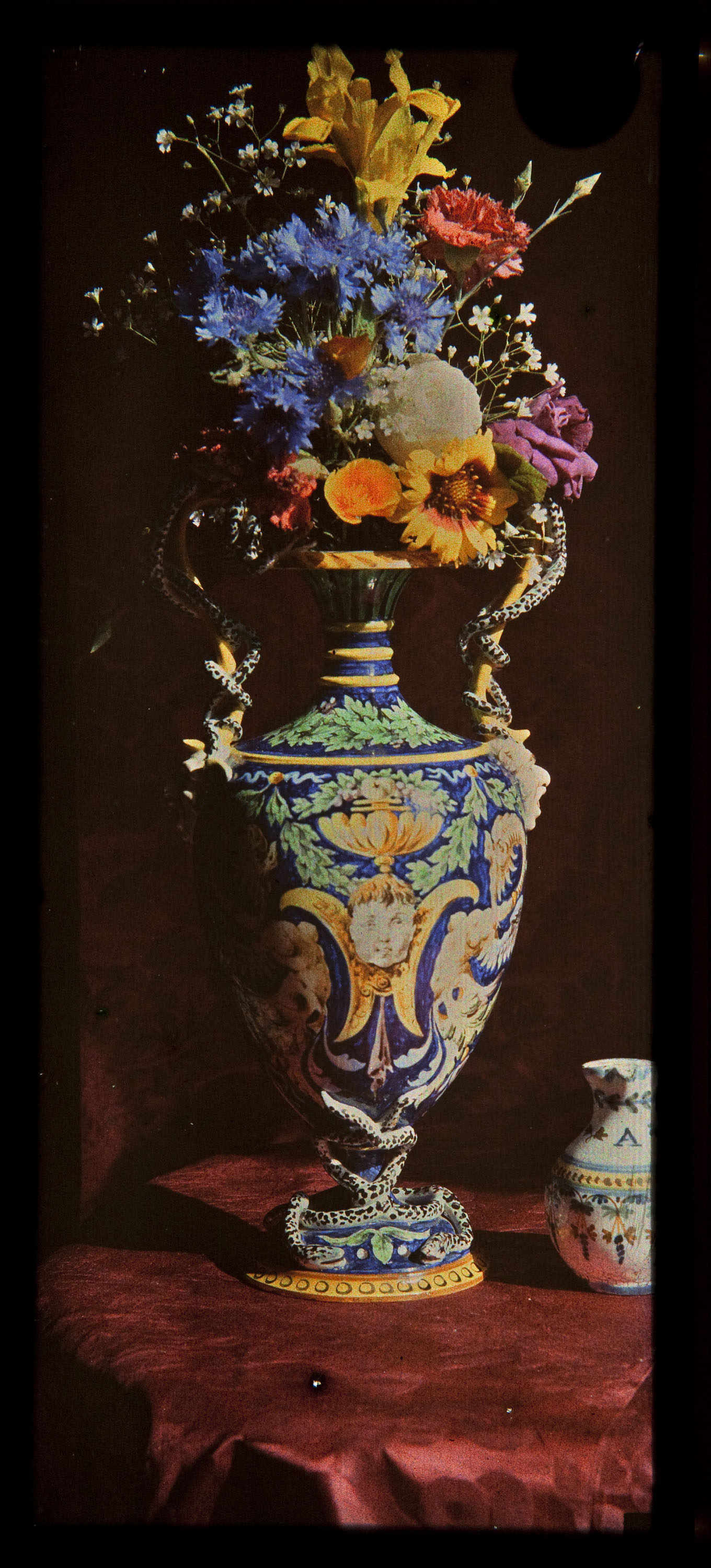 image for: Francesc Carrera Bou - Gerro amb flors - 1922