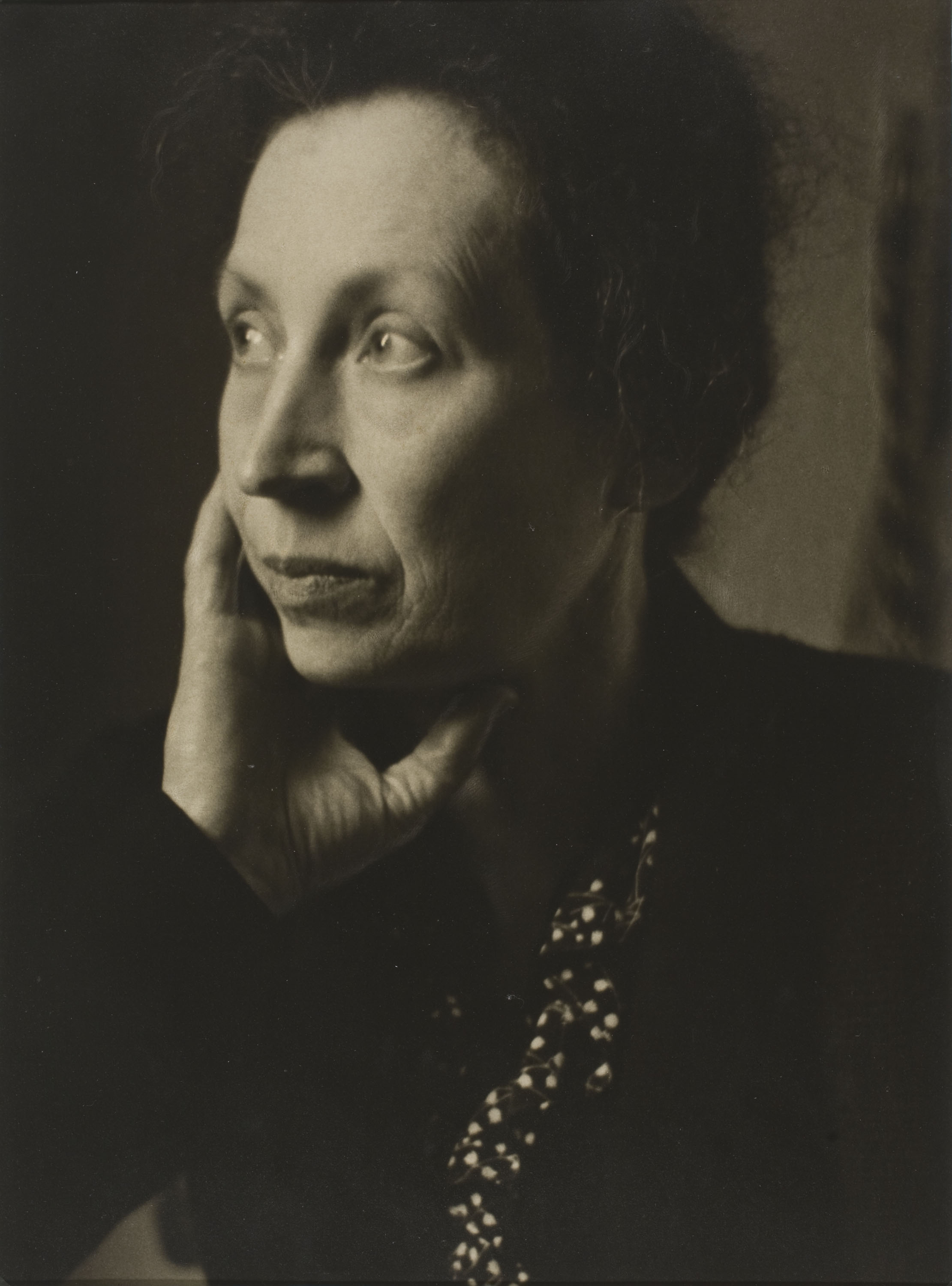 image for: Otho Lloyd - Retrat de la senyora Vila Arrufat - 1944