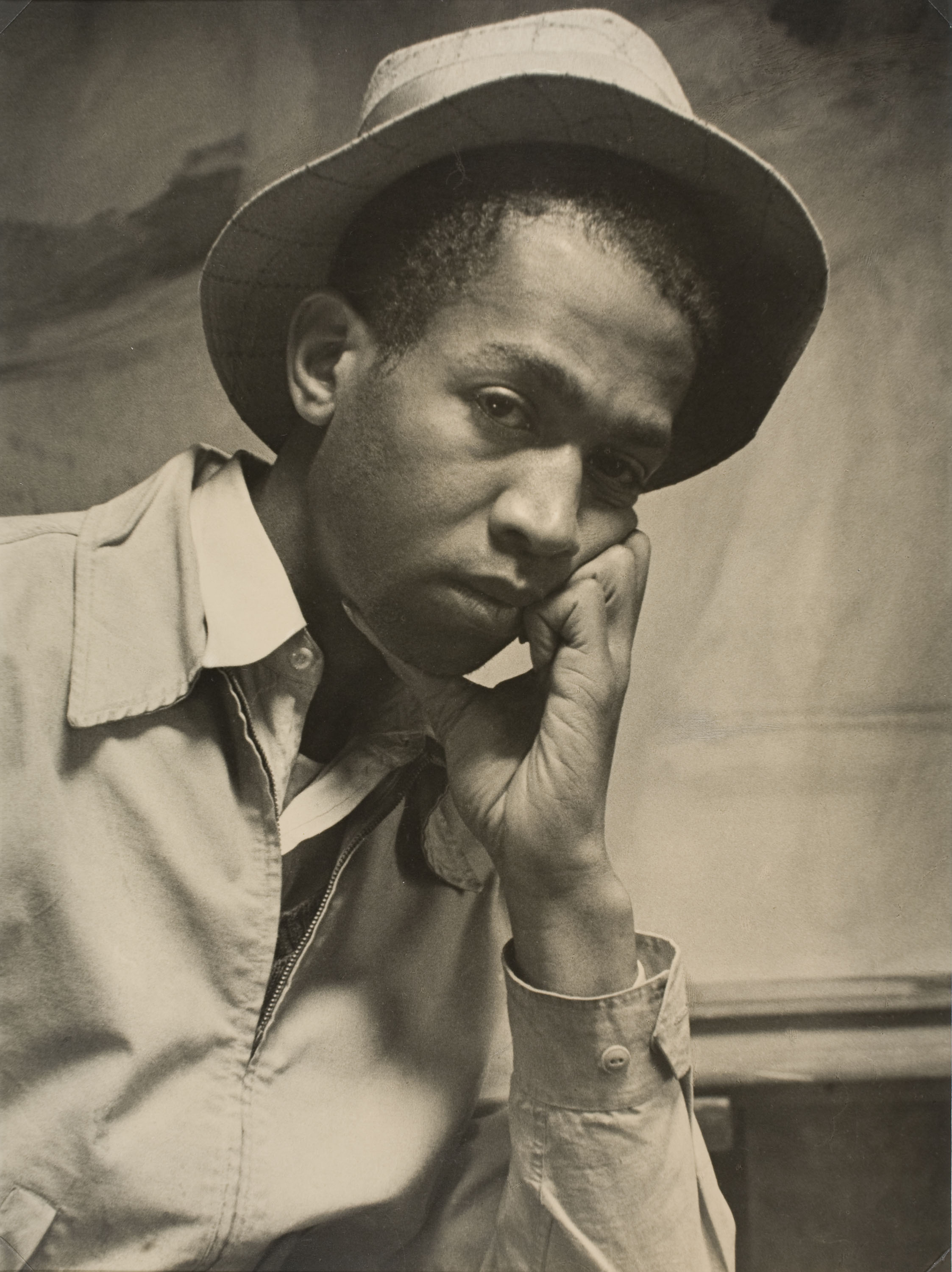 image for: Otho Lloyd - [Retrat] - Cap a 1946