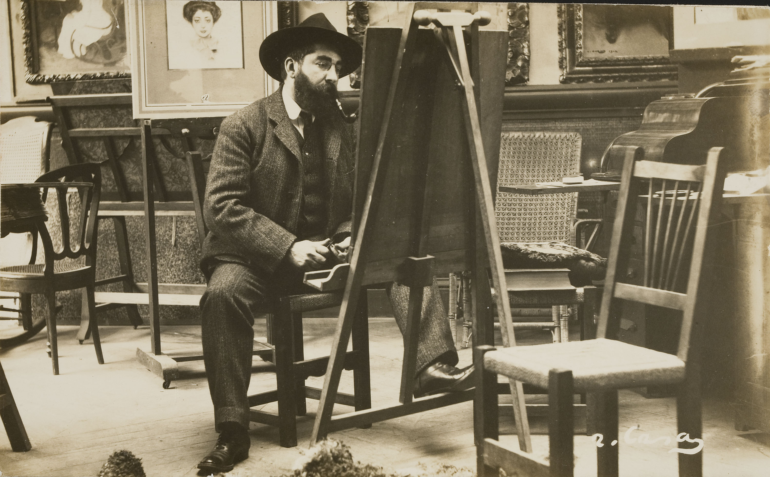 image for: Francesc Serra Dimas - Retrat de Ramon Casas al seu taller - Cap a 1905