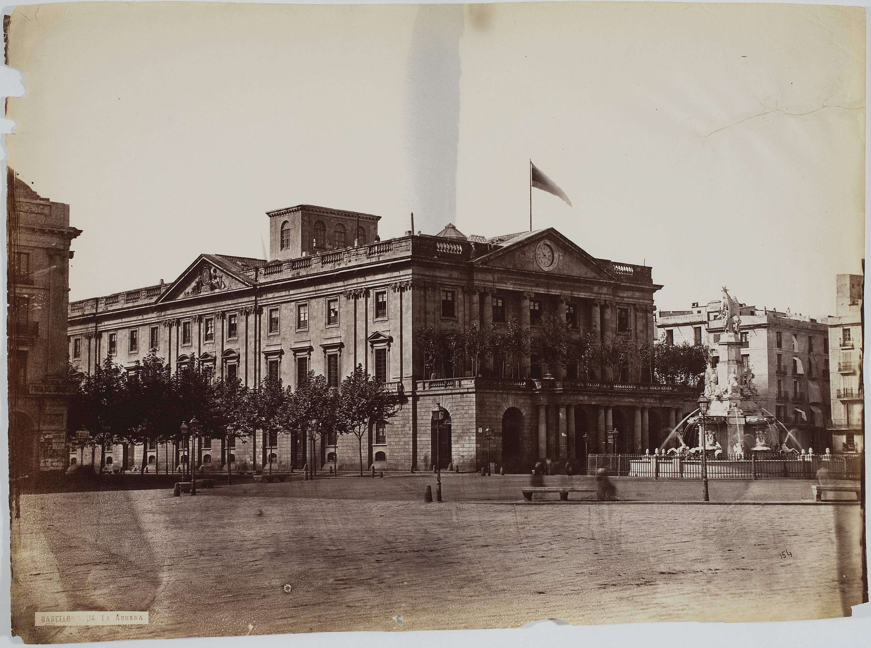 image for: Charles Clifford - Aduana (Barcelona) [Llotja de mar] - 1860
