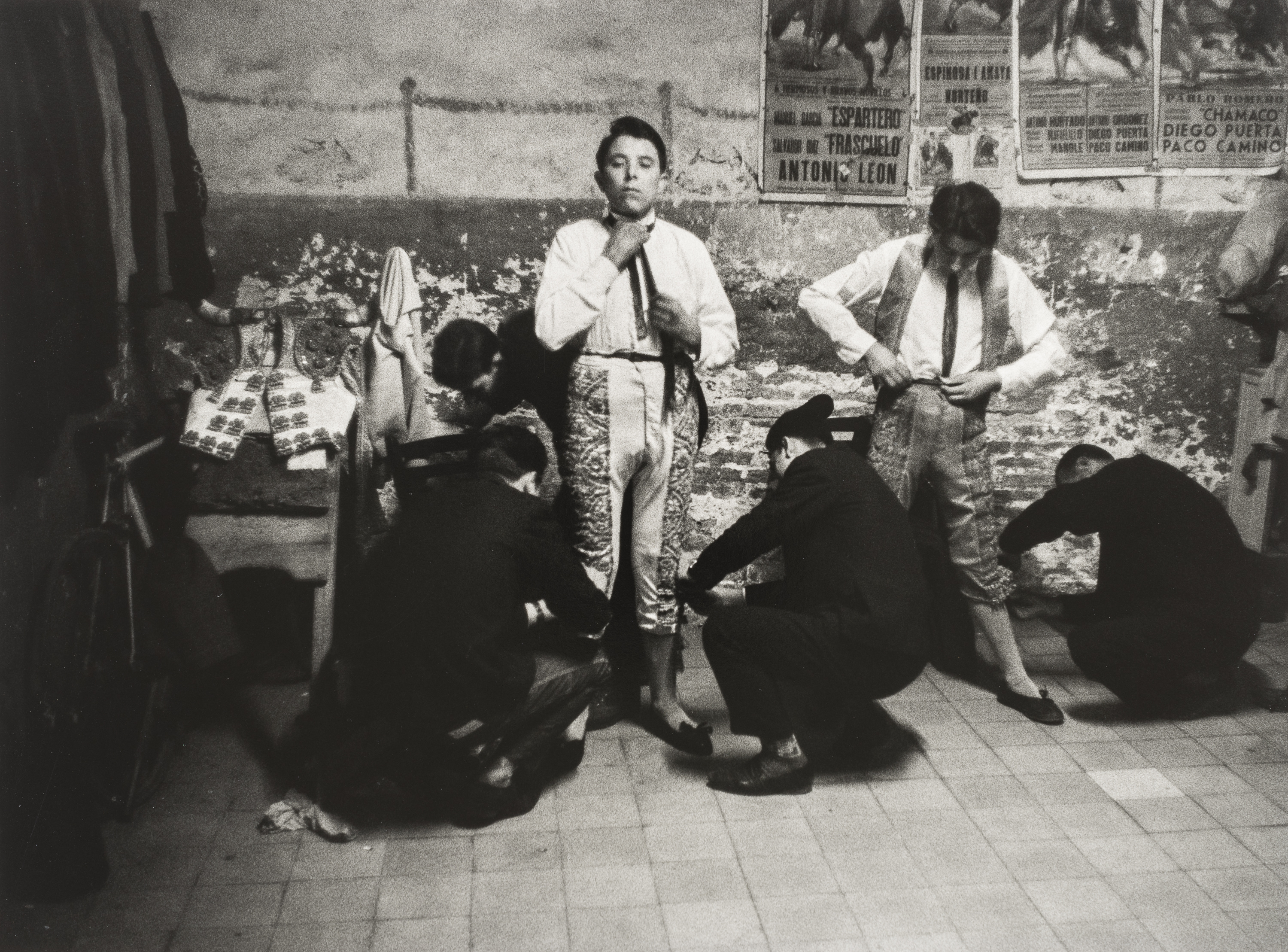 image for: Oriol Maspons - Fotografia per al llibre «Toreo de salón. Farsa con acompañamiento de clamor y murga», de Camilo José Cela - 1962 (tiratge posterior)