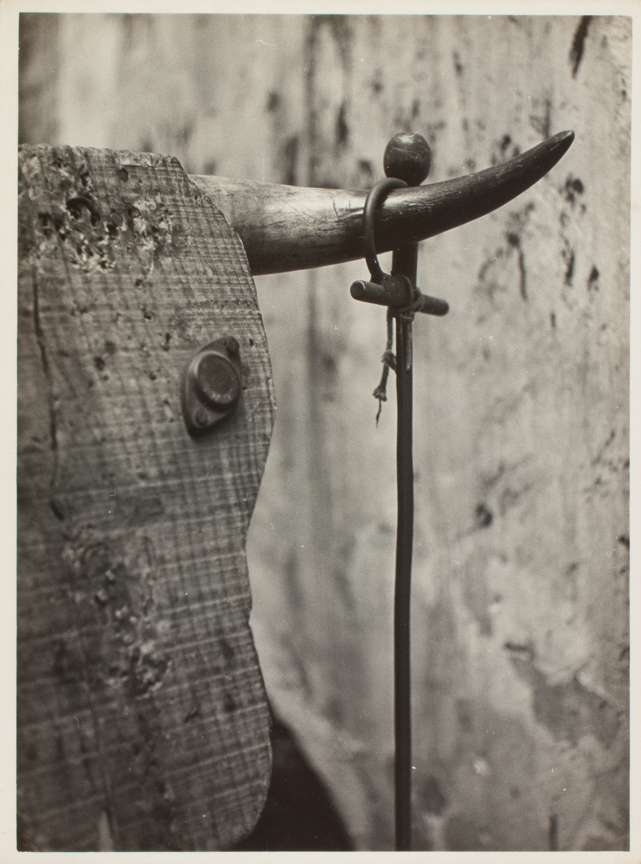 image for: Oriol Maspons - Fotografia per al llibre «Toreo de salón. Farsa con acompañamiento de clamor y murga», de Camilo José Cela - Cap a 1958-1960