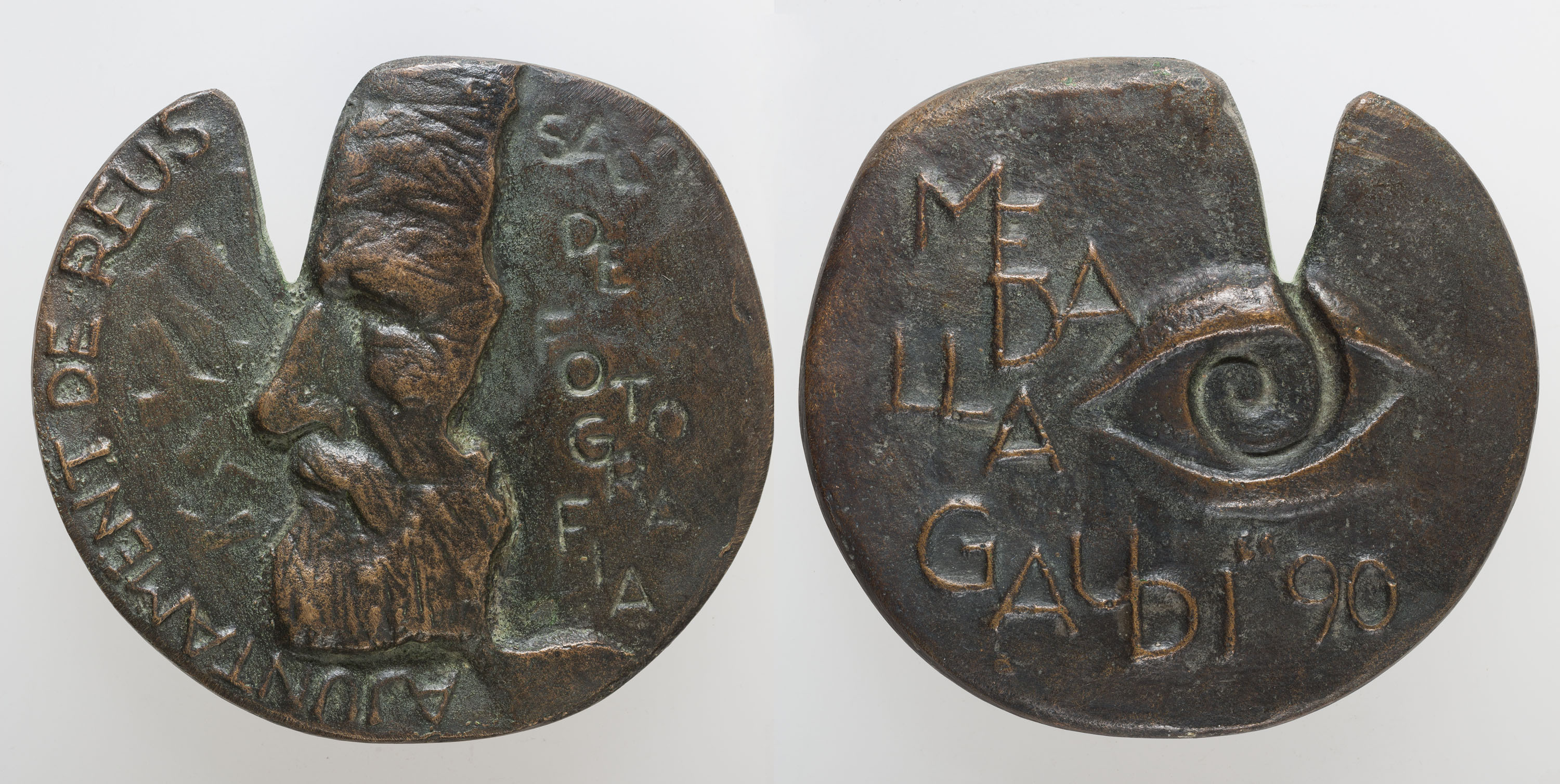 image for: Ramon Ferran - Medalla Gaudí - 1990