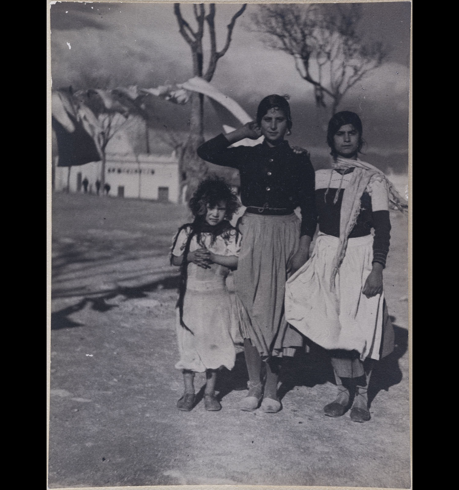 Mey Rahola, Sense títol (Gitanes, Figueres)