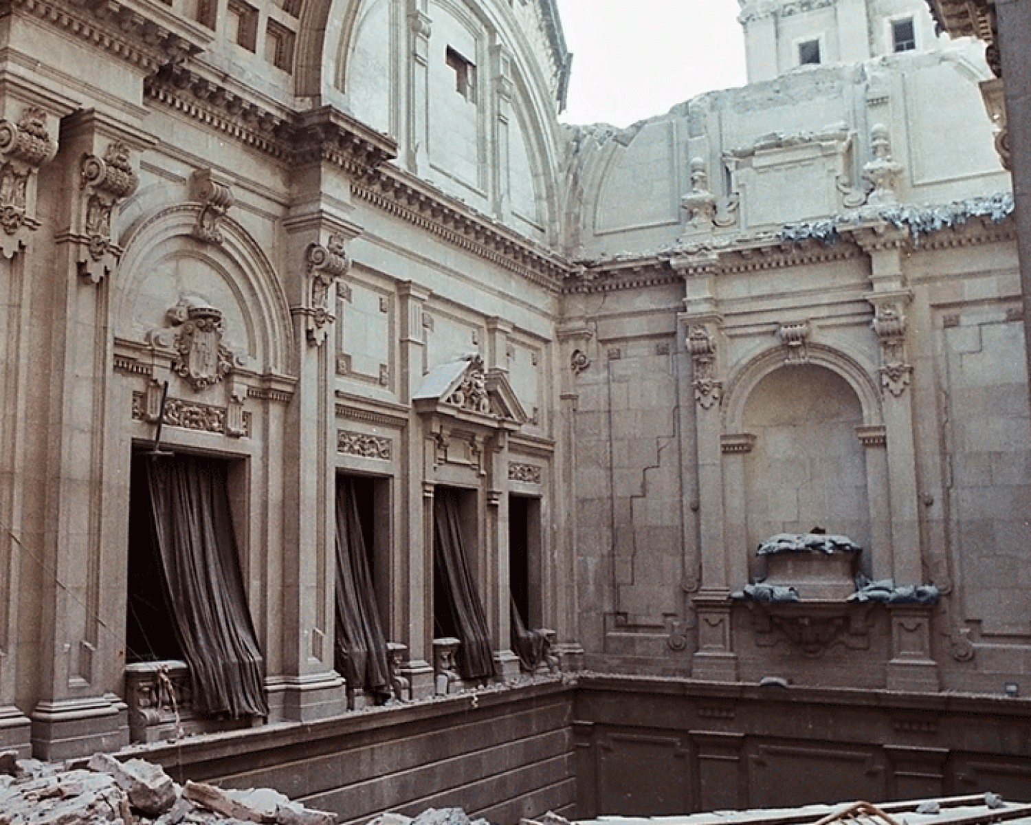 Edifici 1992