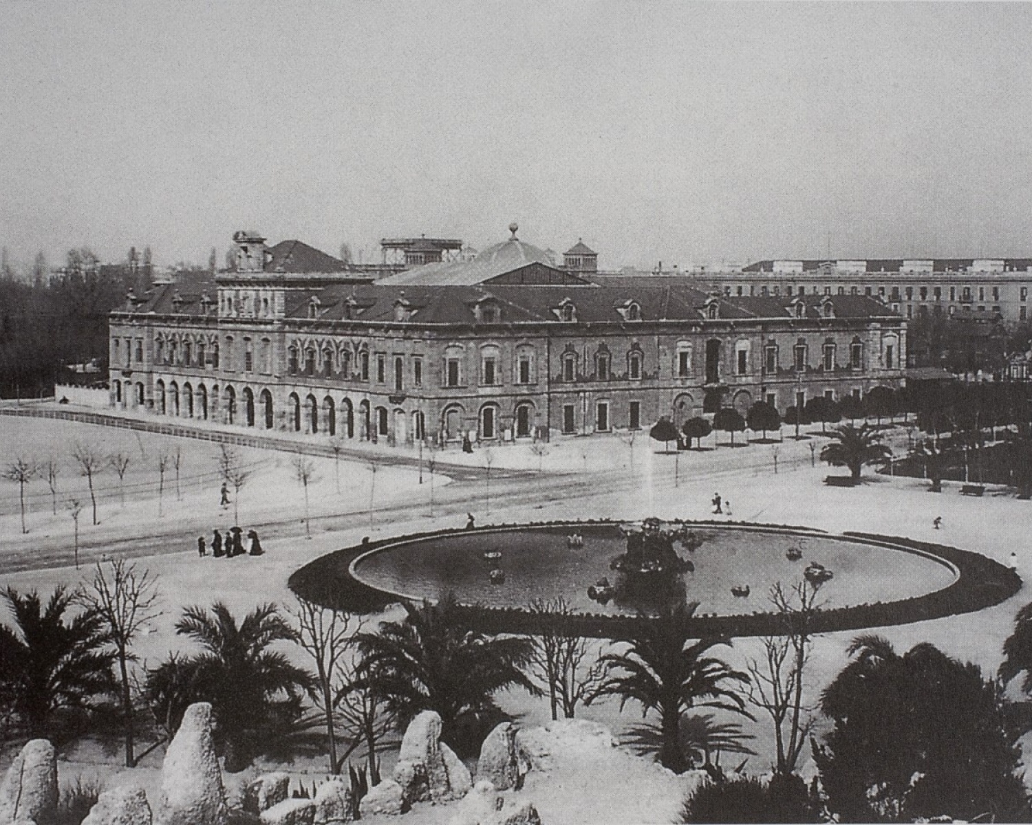 1905 Antic Arsenal de la Ciutadella, seu del Museu d’Art Decoratiu i Arqueològic