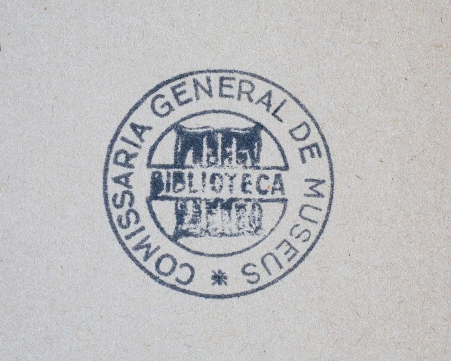 Segell de la “Biblioteca d’Art de la Comissaria de Museus”