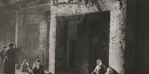 image for: Josep Maria Casals i Ariet - Carrer amb gent - No datat