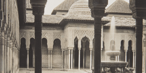 image for: Claudi Carbonell - Sense títol [Alhambra. Patio de los Leones] - No datat
